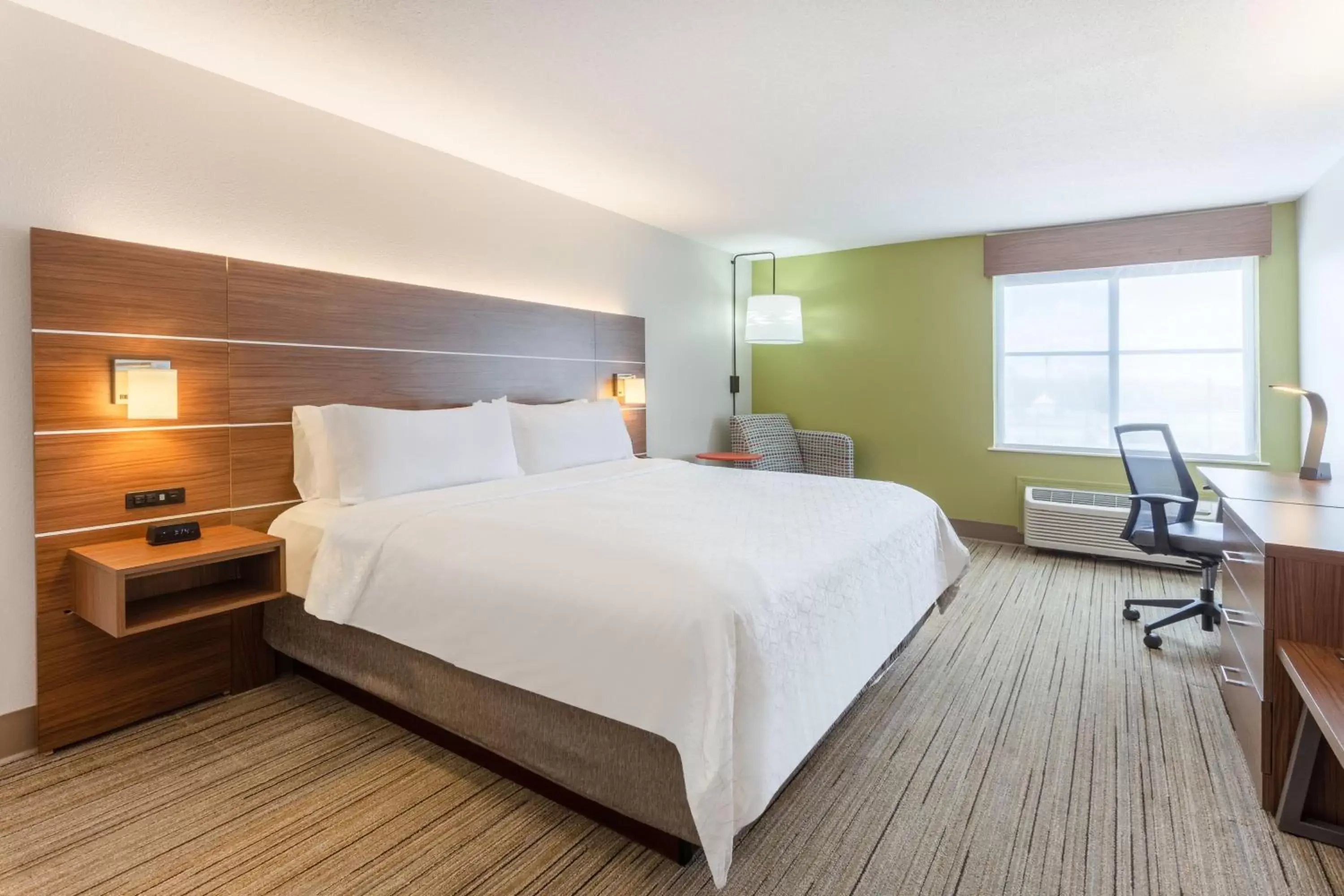 Holiday Inn Express Scottsburg by IHG Holiday Inn Express Scottsburg by IHG
