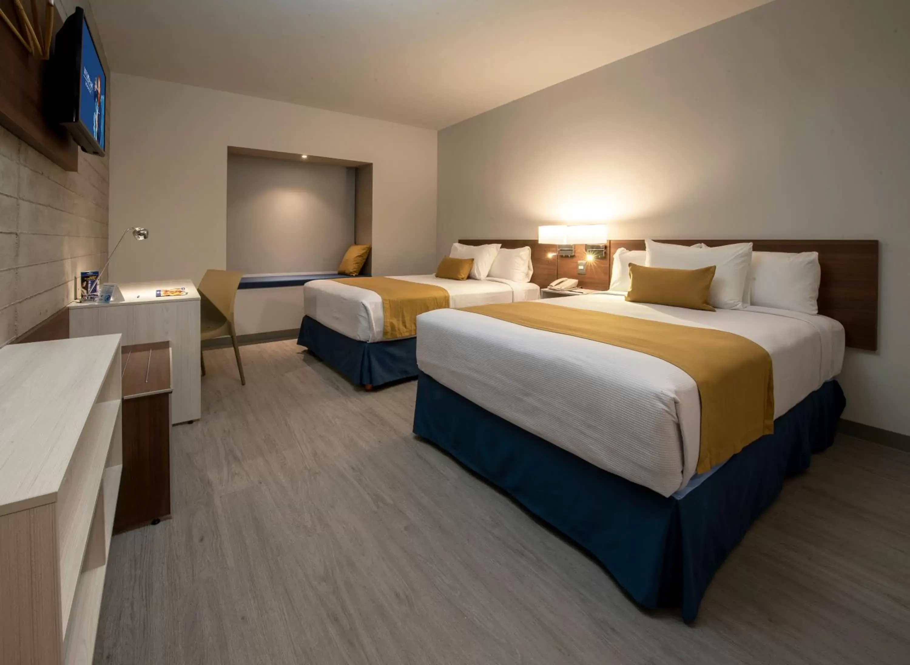 Double Room with Two Double Beds - Mobility Access/Non-Smoking in Microtel Inn & Suites by Wyndham Irapuato Double Room with Two Double Beds - Mobility Access/Non-Smoking in Microtel Inn & Suites by Wyndham Irapuato