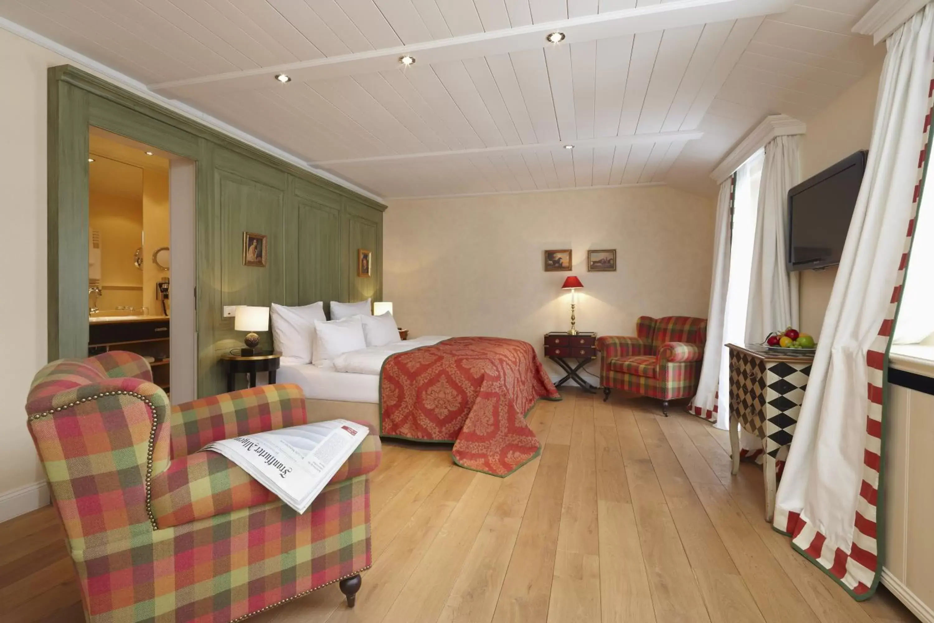 Deluxe Double Room with Balcony in Relais & Châteaux Hardenberg BurgHotel Deluxe Double Room with Balcony in Relais & Châteaux Hardenberg BurgHotel