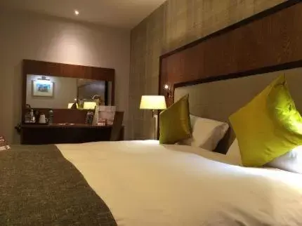 The Guildhall and Linen Exchange Wetherspoon The Guildhall and Linen Exchange Wetherspoon