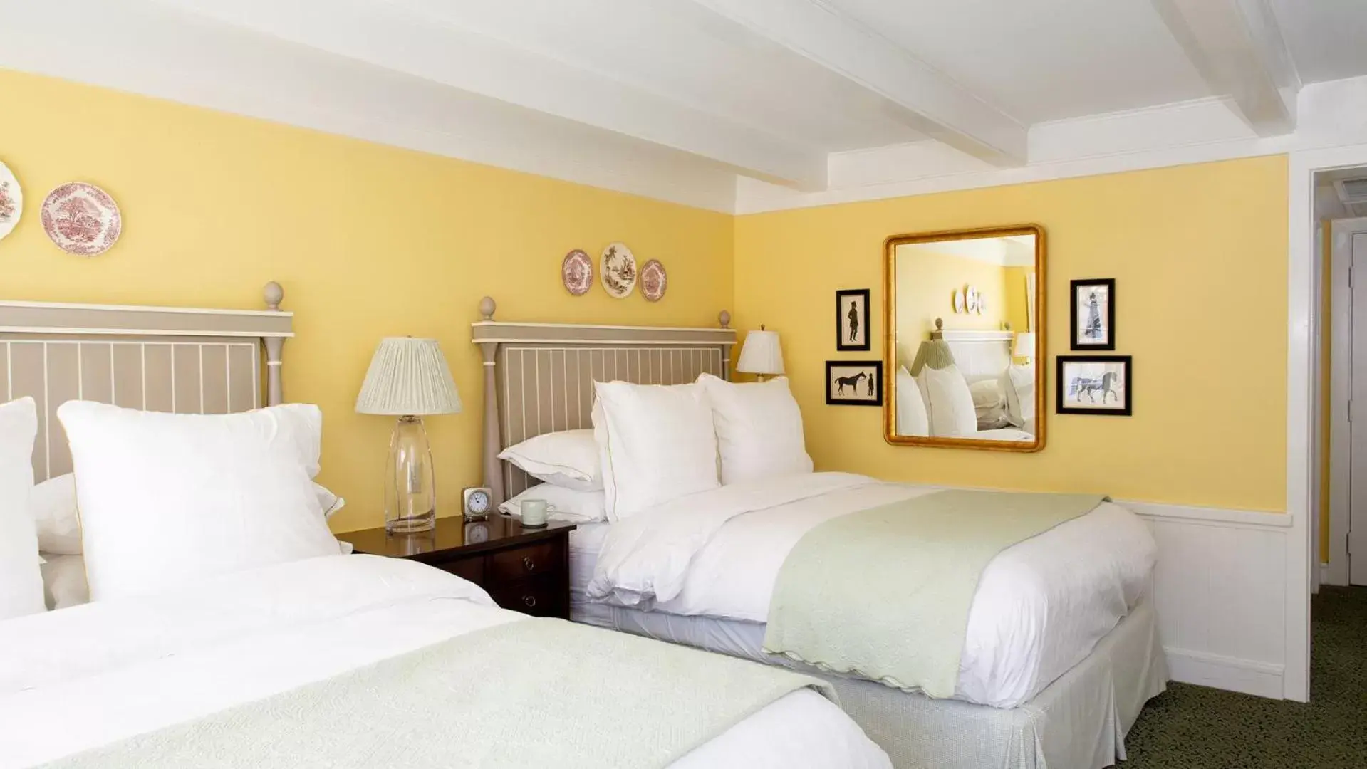 Deluxe Queen Room in Woodstock Inn & Resort Deluxe Queen Room in Woodstock Inn & Resort