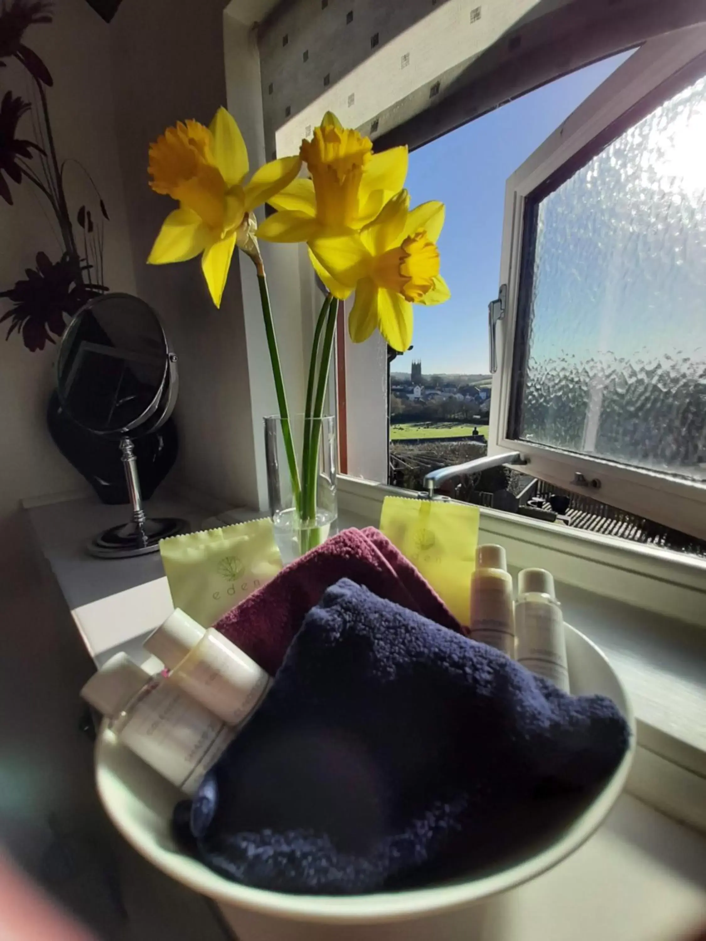 Deluxe King Room in Oak Lodge B&B Deluxe King Room in Oak Lodge B&B