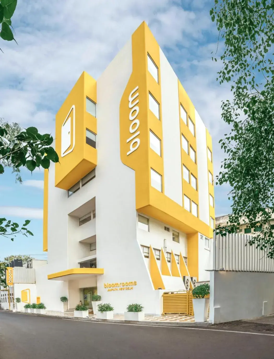 bloomrooms @ Janpath bloomrooms @ Janpath