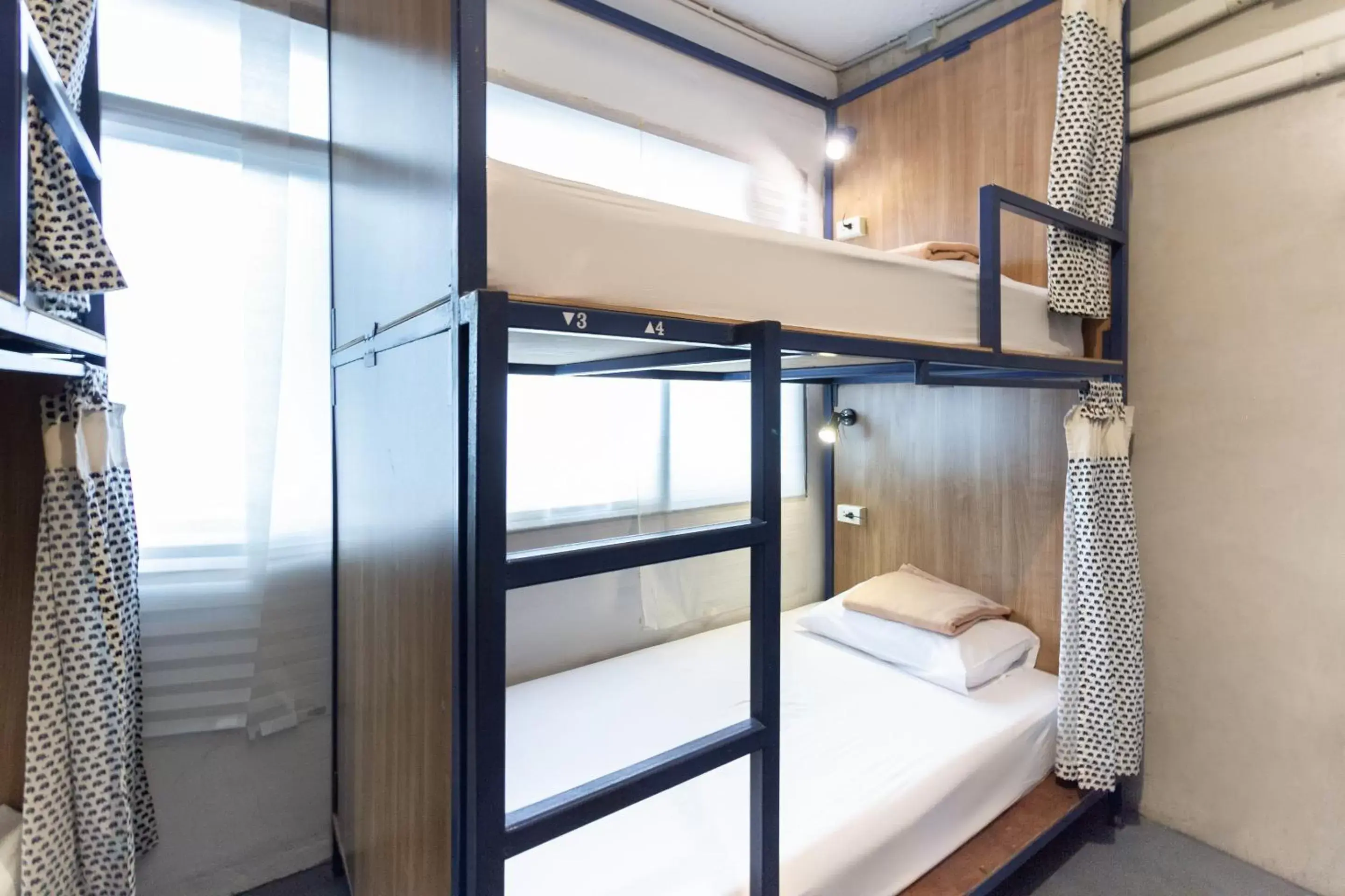 Bed in 4-Bed Mixed Dormitory Room in Hoft Hostel Bangkok Bed in 4-Bed Mixed Dormitory Room in Hoft Hostel Bangkok