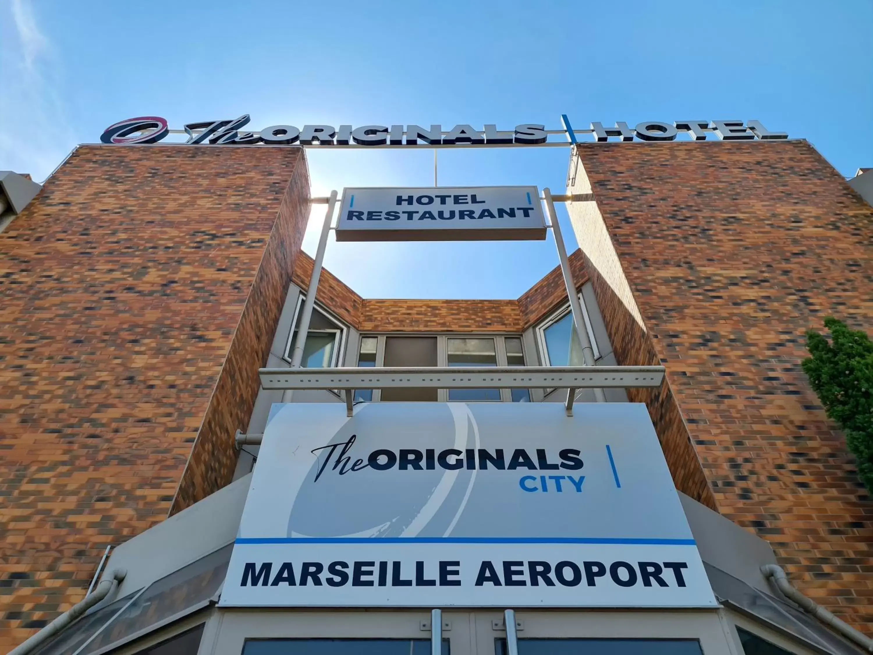 The Originals City Hôtel Marseille Aéroport The Originals City Hôtel Marseille Aéroport