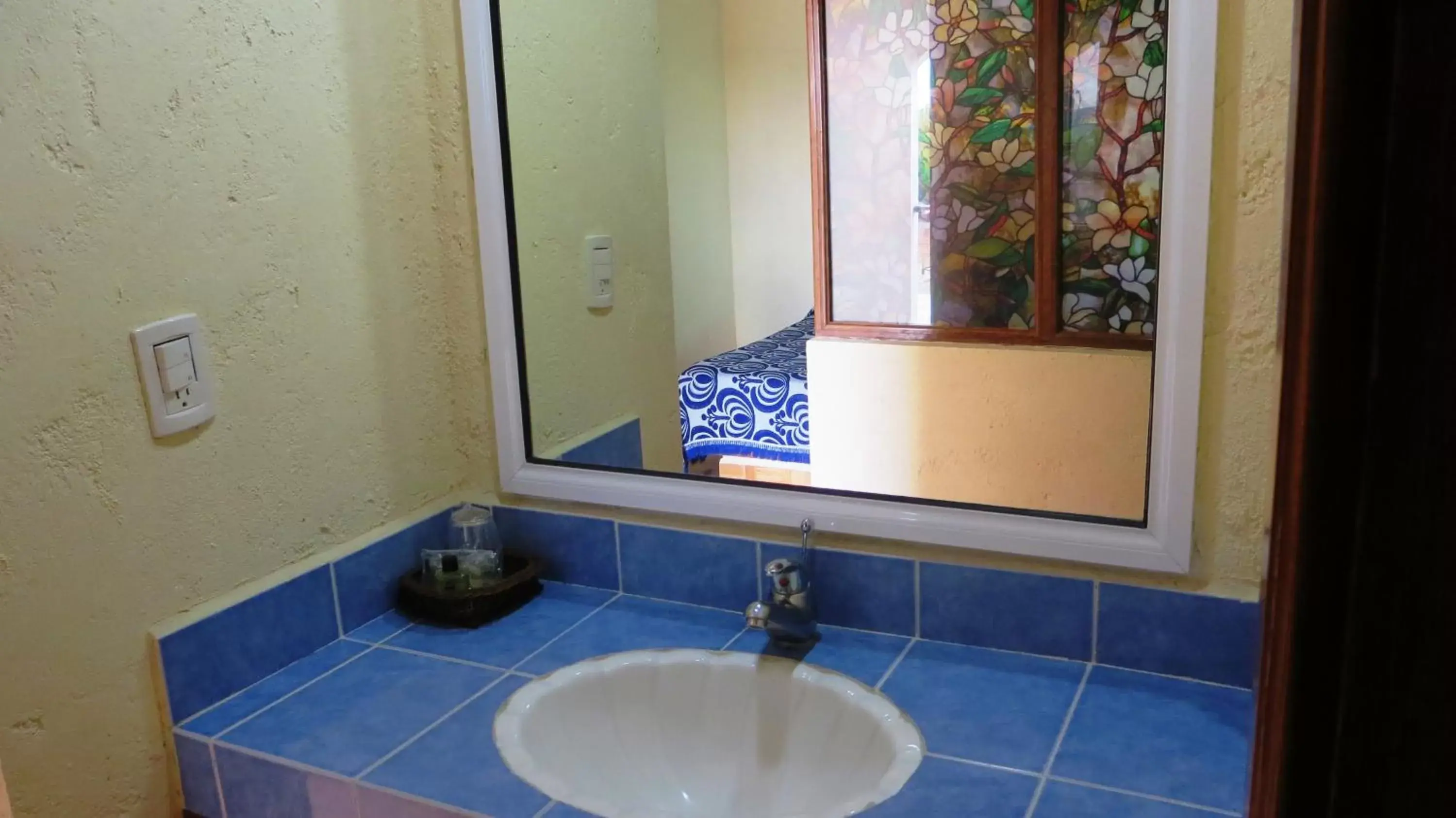 Standard Double Room in Hotel Santa Barbara Standard Double Room in Hotel Santa Barbara