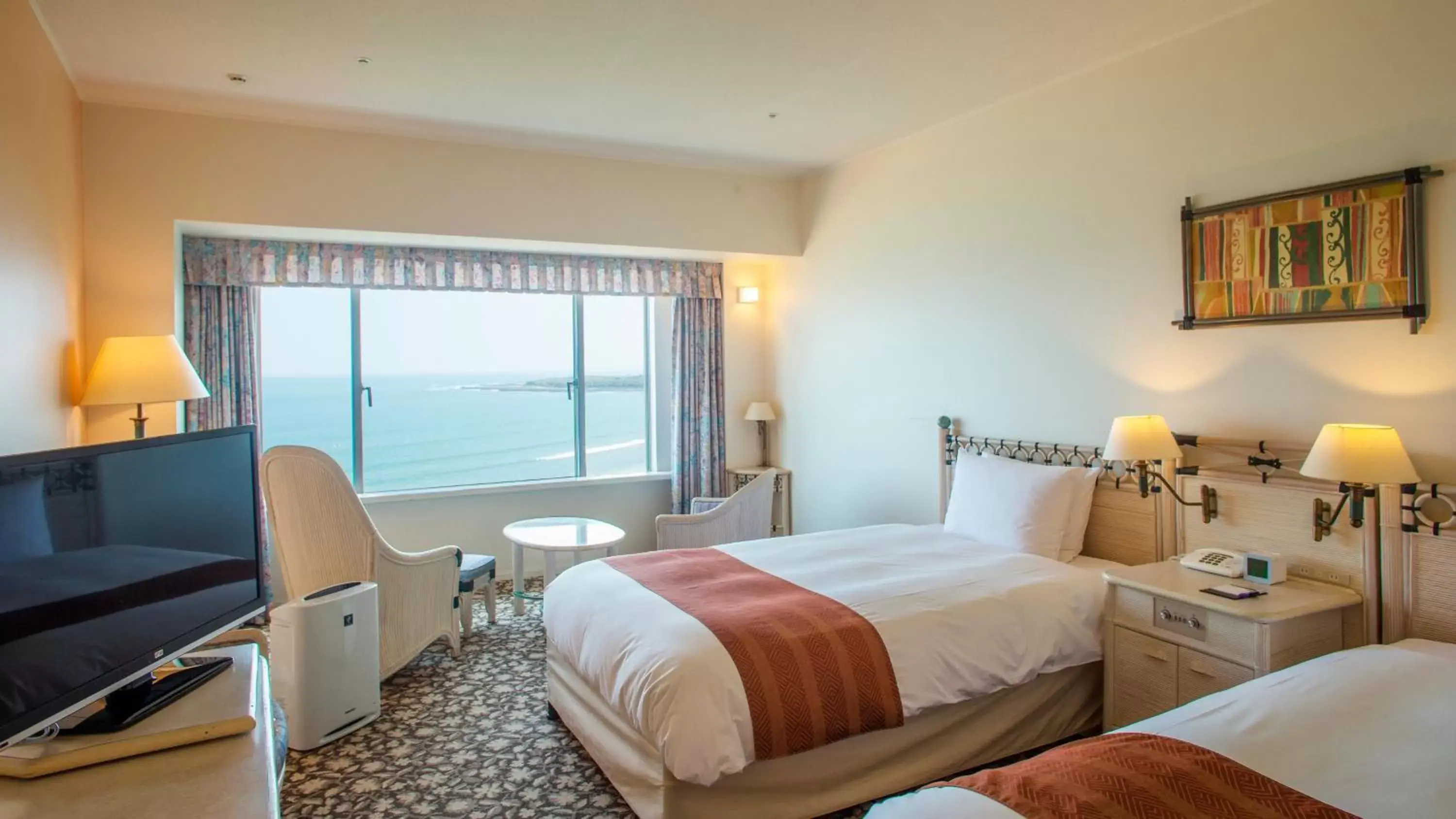 Twin Room with Ocean View - Non-Smoking in ANA Holiday Inn Resort Miyazaki, an IHG Hotel Twin Room with Ocean View - Non-Smoking in ANA Holiday Inn Resort Miyazaki, an IHG Hotel