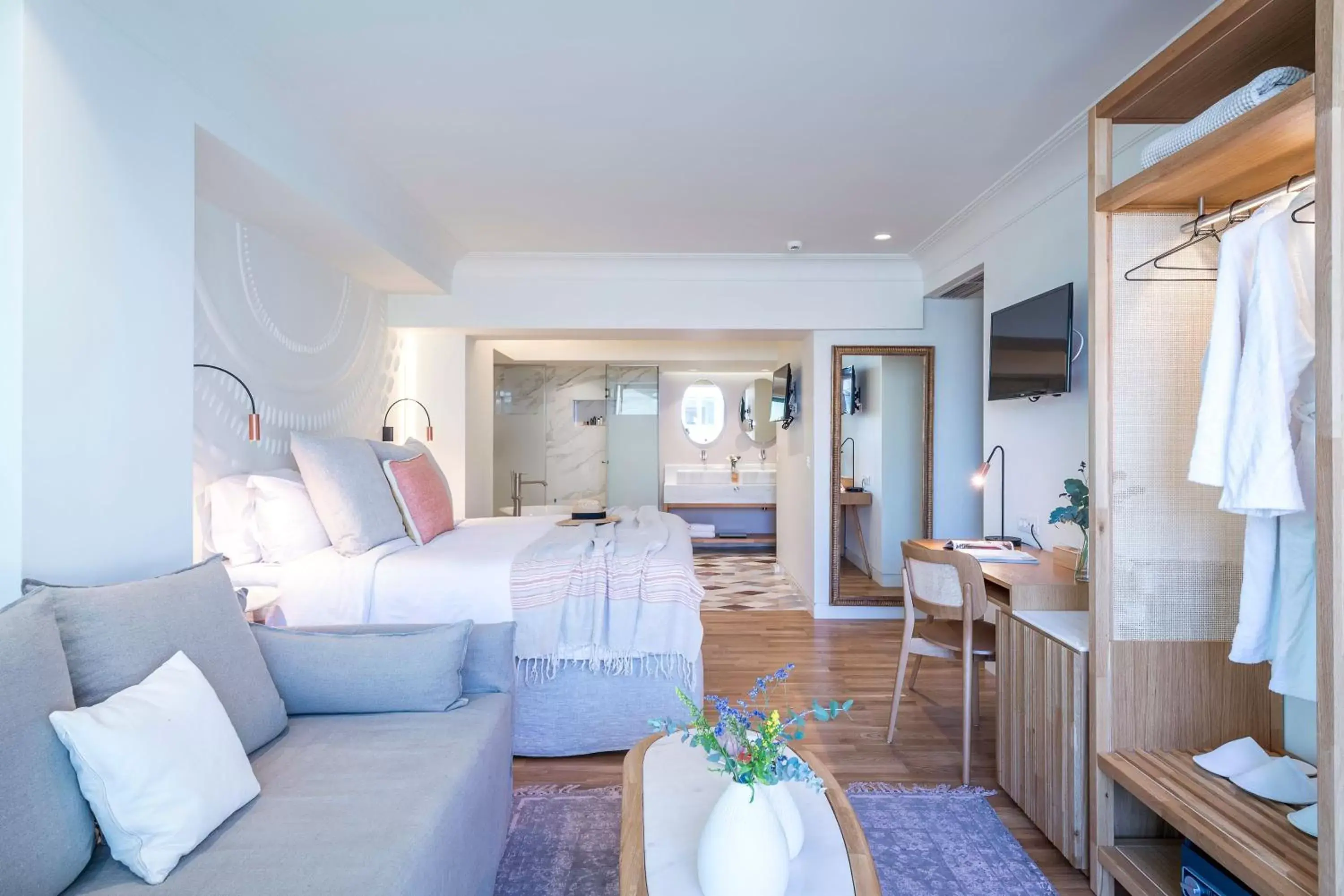 Design niche Suite in Niche Hotel Athens Design niche Suite in Niche Hotel Athens