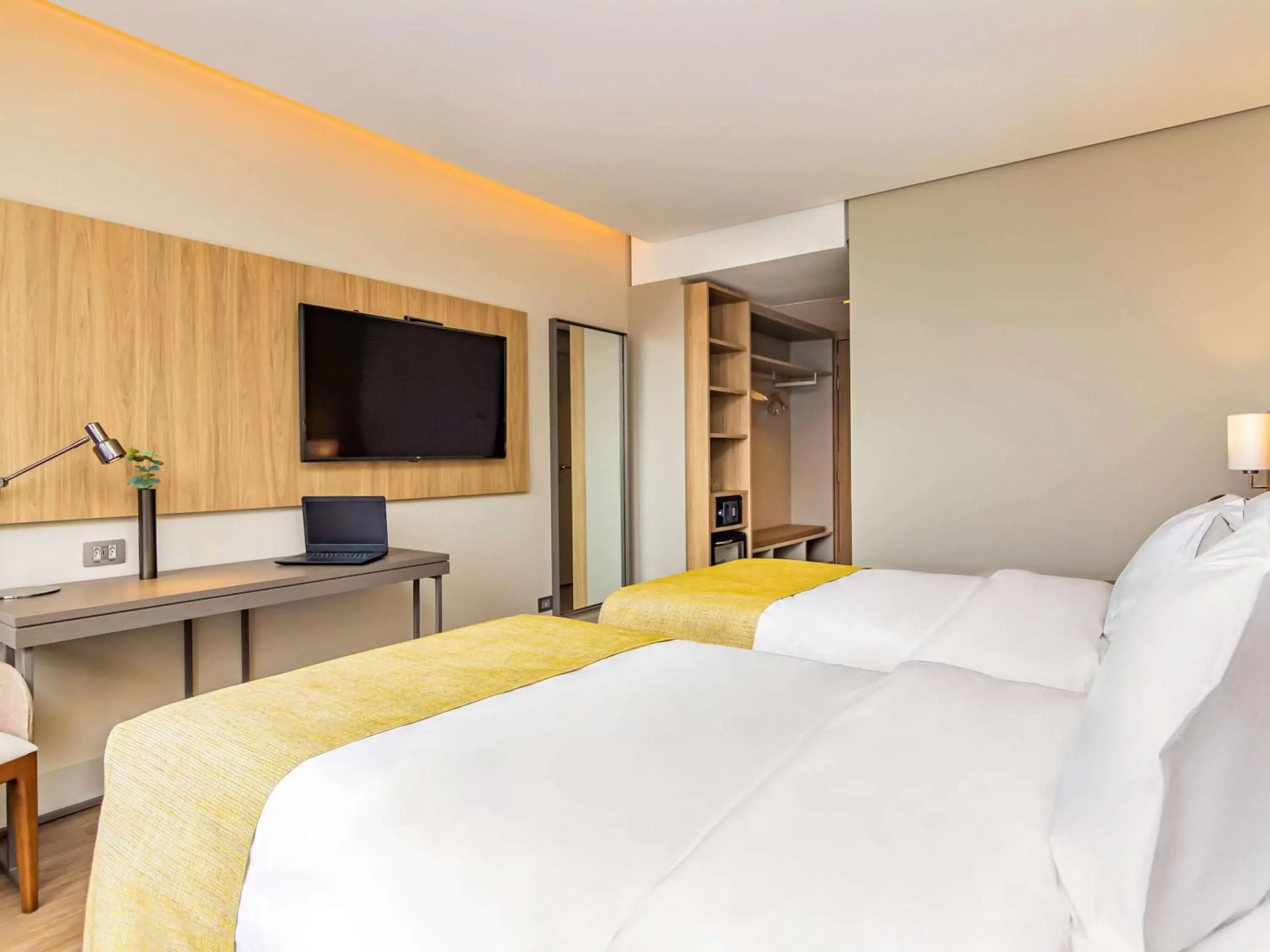 Superior Twin Room - single occupancy in Mercure Itajai Navegantes Superior Twin Room - single occupancy in Mercure Itajai Navegantes