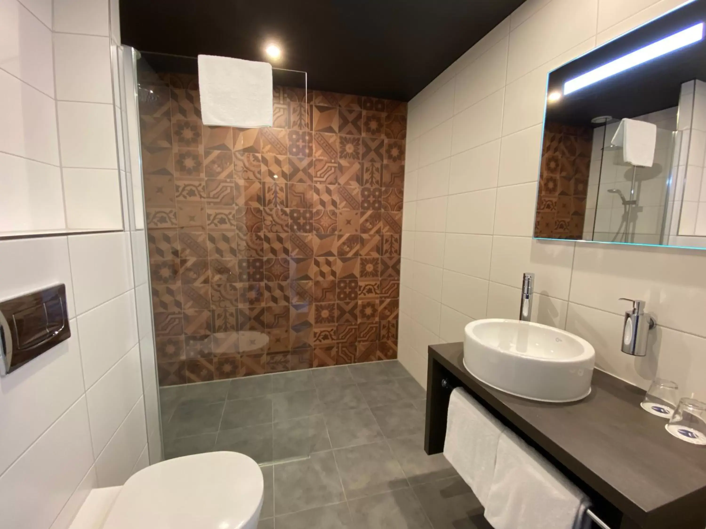 Deluxe Double Room in Fletcher Hotel-Restaurant ByZoo Emmen Deluxe Double Room in Fletcher Hotel-Restaurant ByZoo Emmen