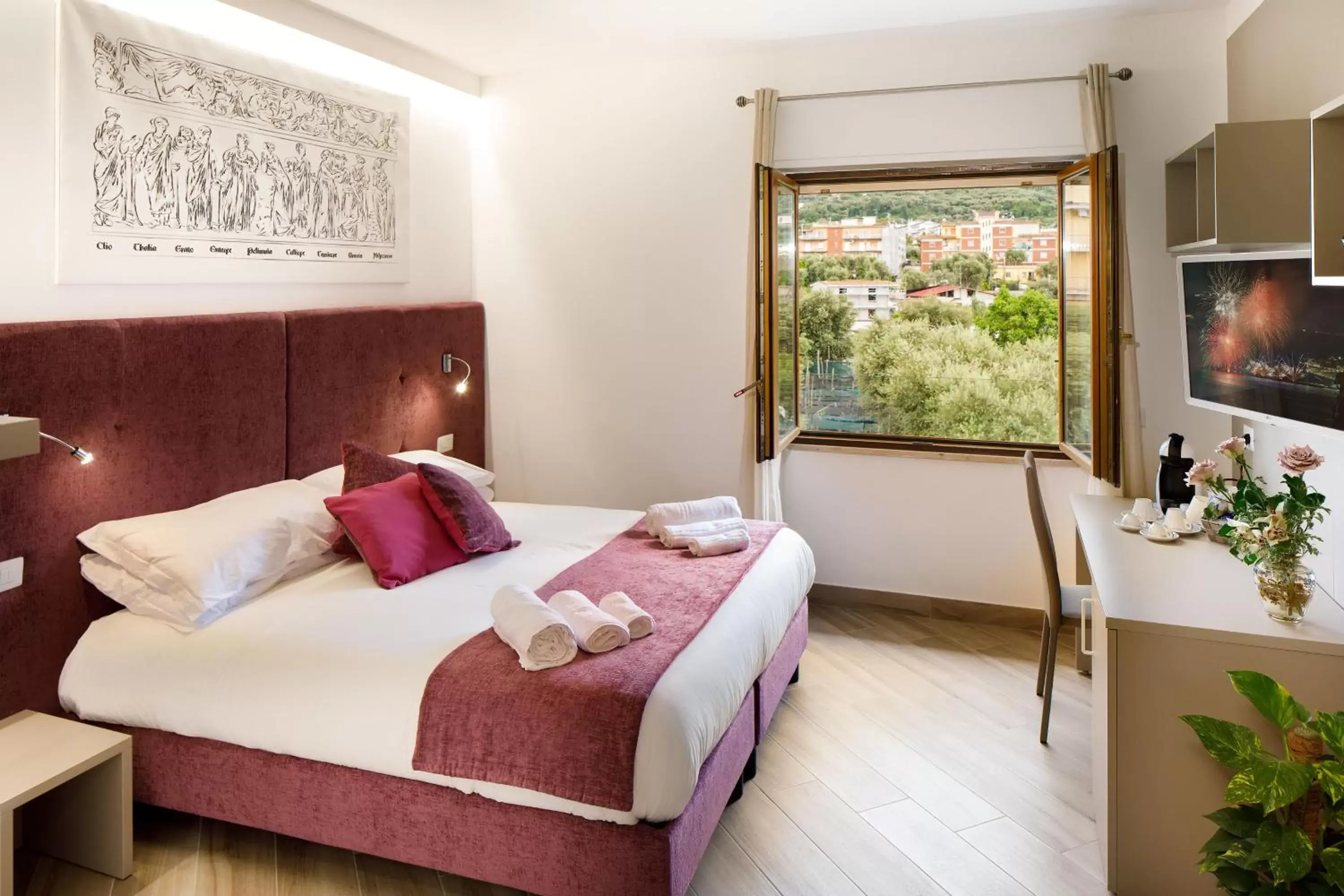 Deluxe Double or Twin Room with Mountain View in Le Muse Suite Deluxe Double or Twin Room with Mountain View in Le Muse Suite