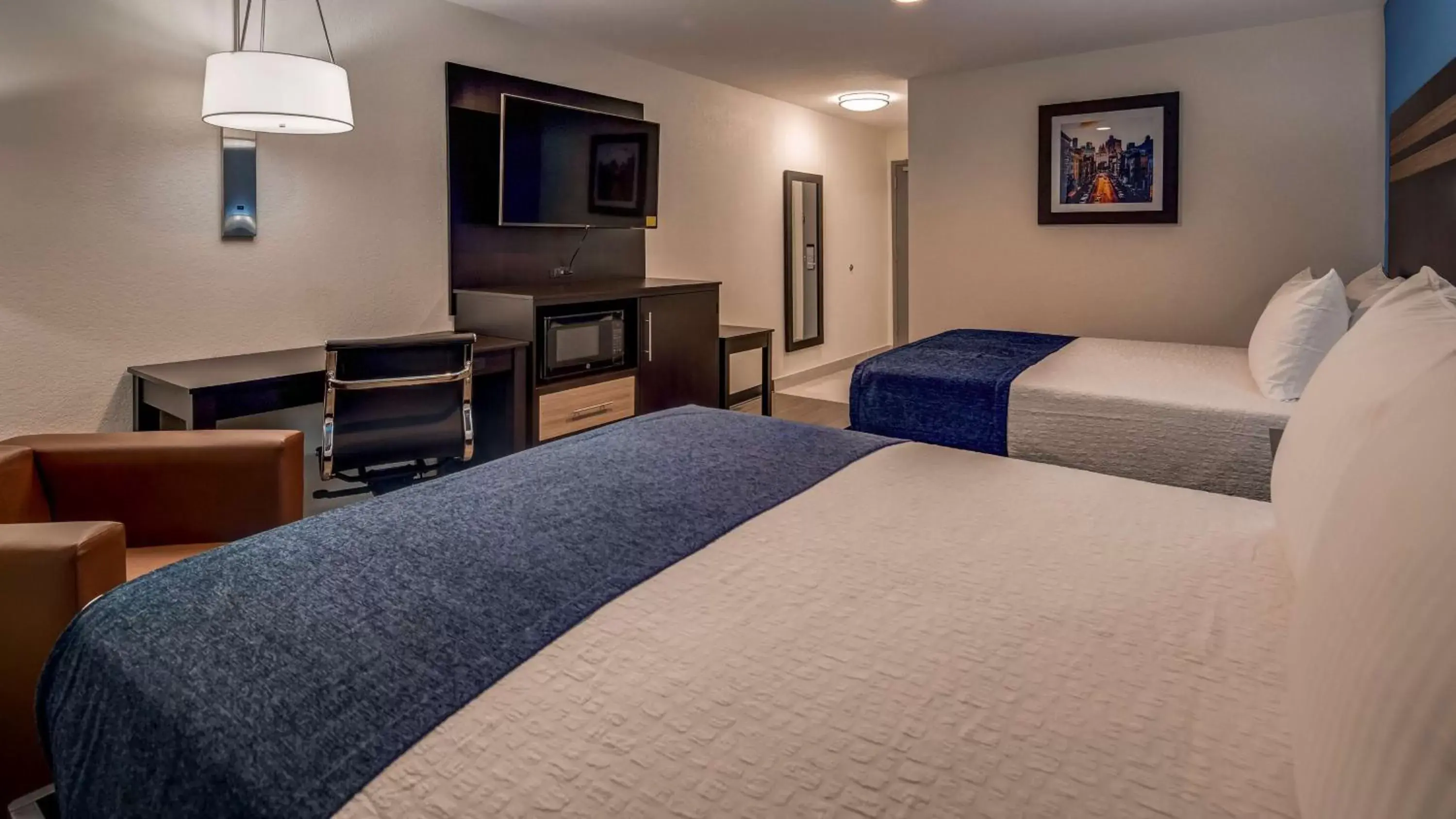 Queen Room with Two Queen Beds in SureStay Plus Hotel by Best Western Humble Queen Room with Two Queen Beds in SureStay Plus Hotel by Best Western Humble