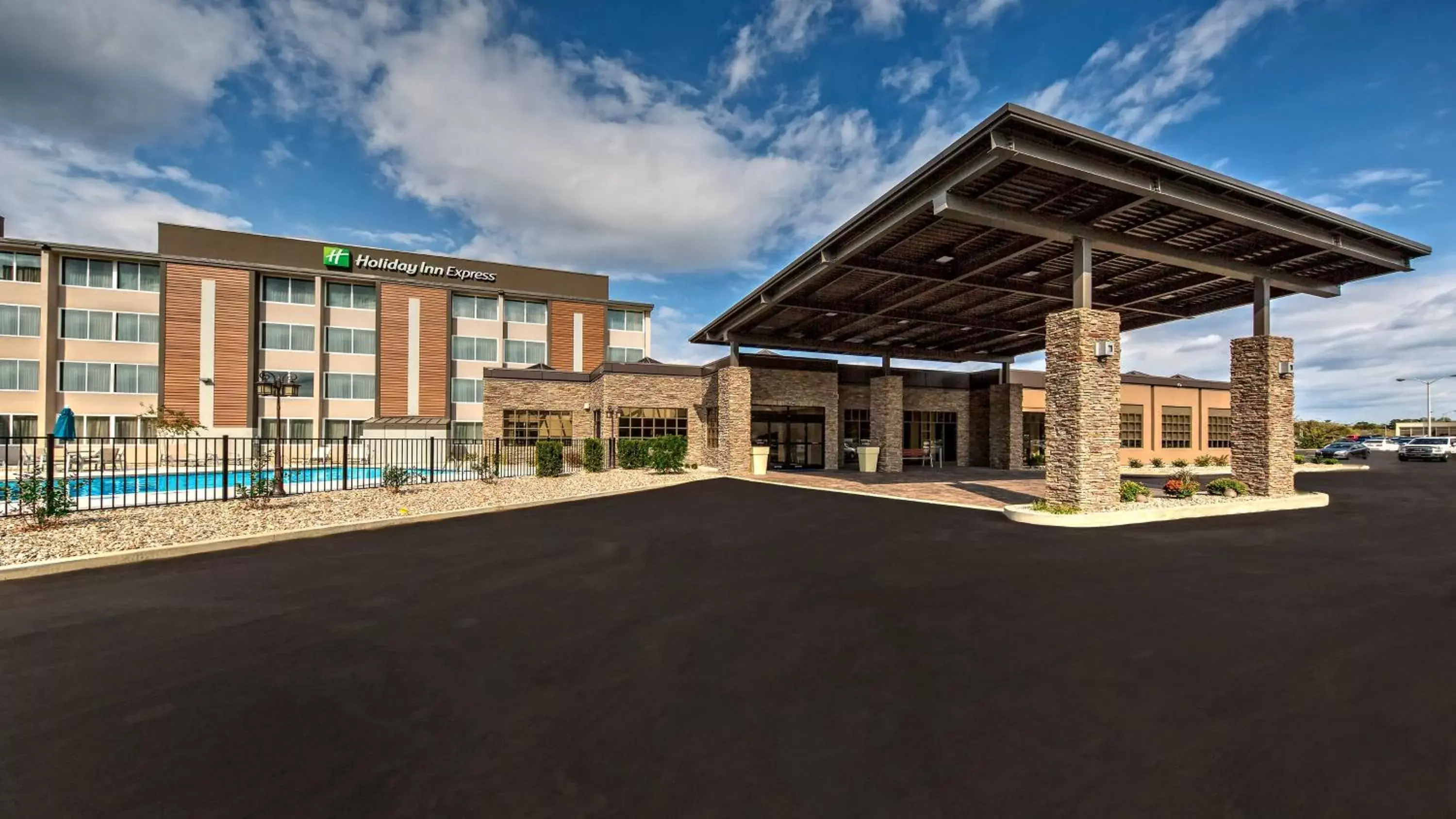 Holiday Inn Express Louisville Airport Expo Center by IHG Holiday Inn Express Louisville Airport Expo Center by IHG