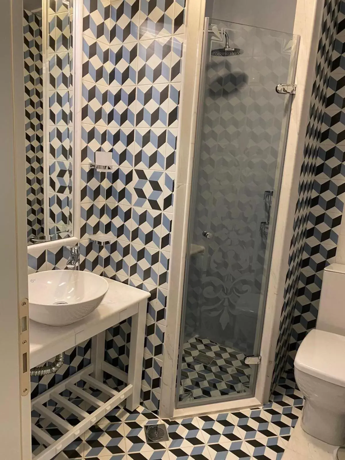 Comfort Triple Room in HOTEL TSARSI Comfort Triple Room in HOTEL TSARSI