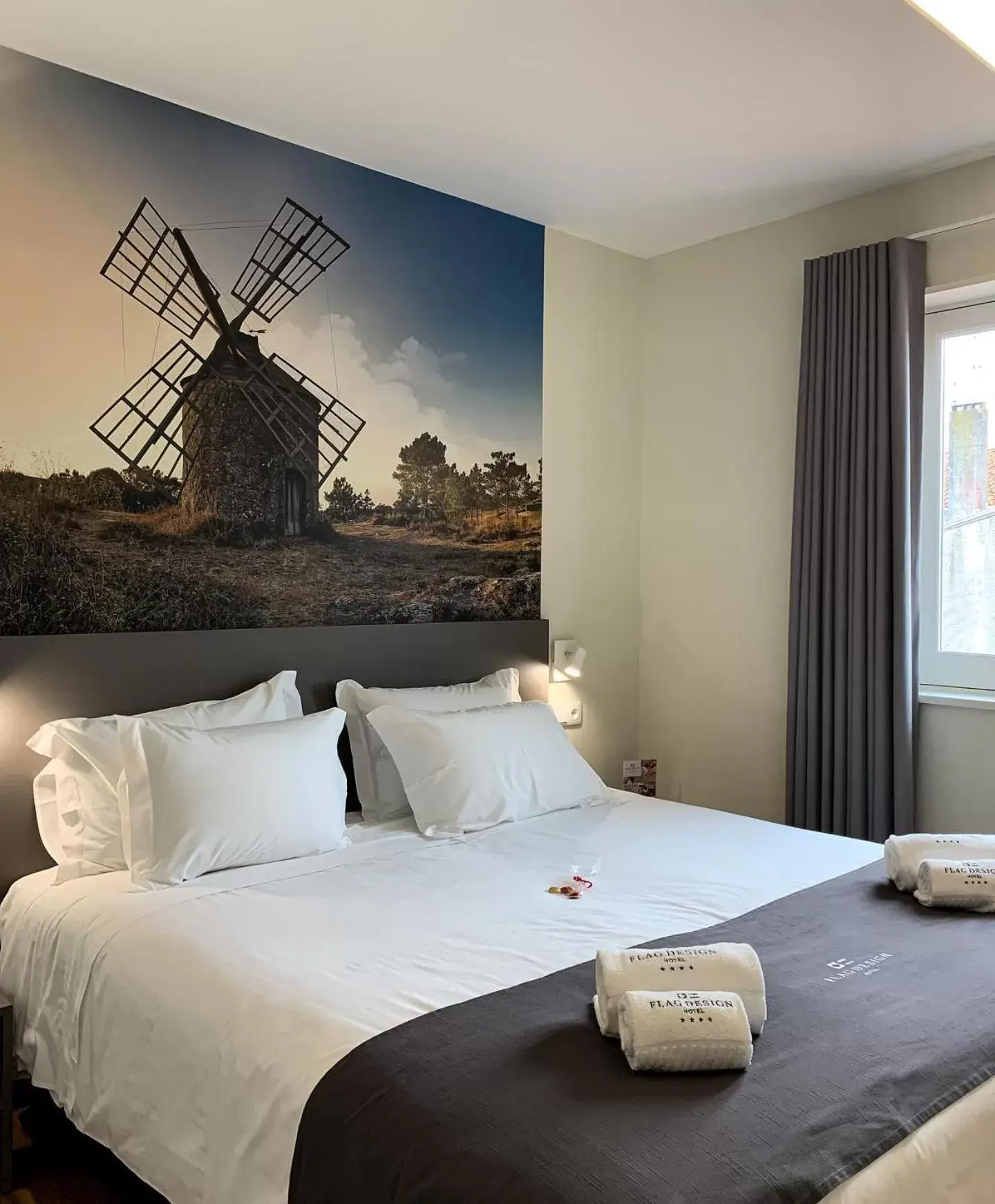 Deluxe Double Room with Bath in Flag Design Hotel Deluxe Double Room with Bath in Flag Design Hotel