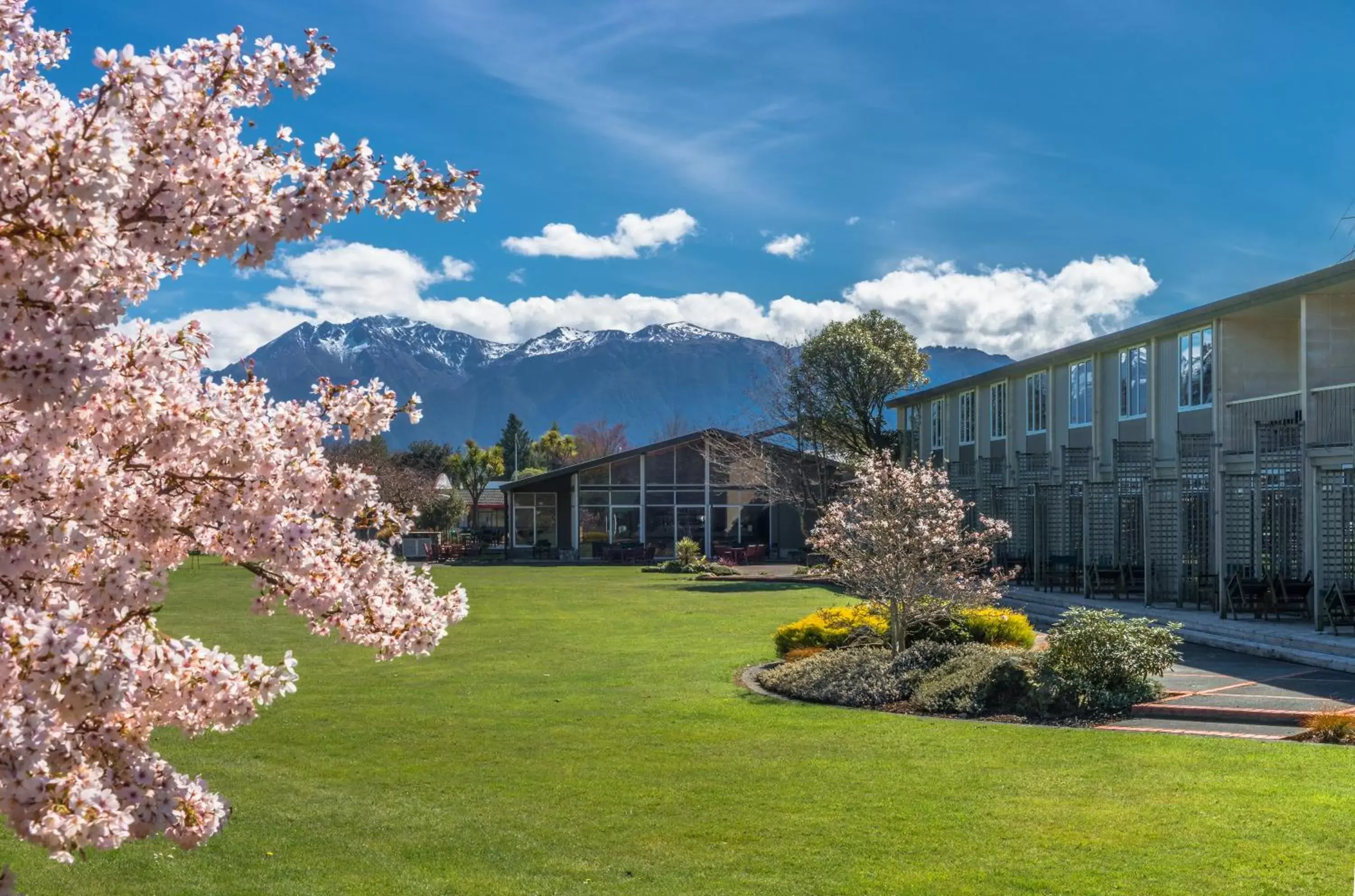 Distinction Te Anau Hotel & Villas Distinction Te Anau Hotel & Villas