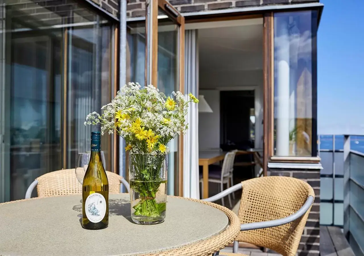 Deluxe One-Bedroom Apartment, 77m2 in Charlottehaven Deluxe One-Bedroom Apartment, 77m2 in Charlottehaven