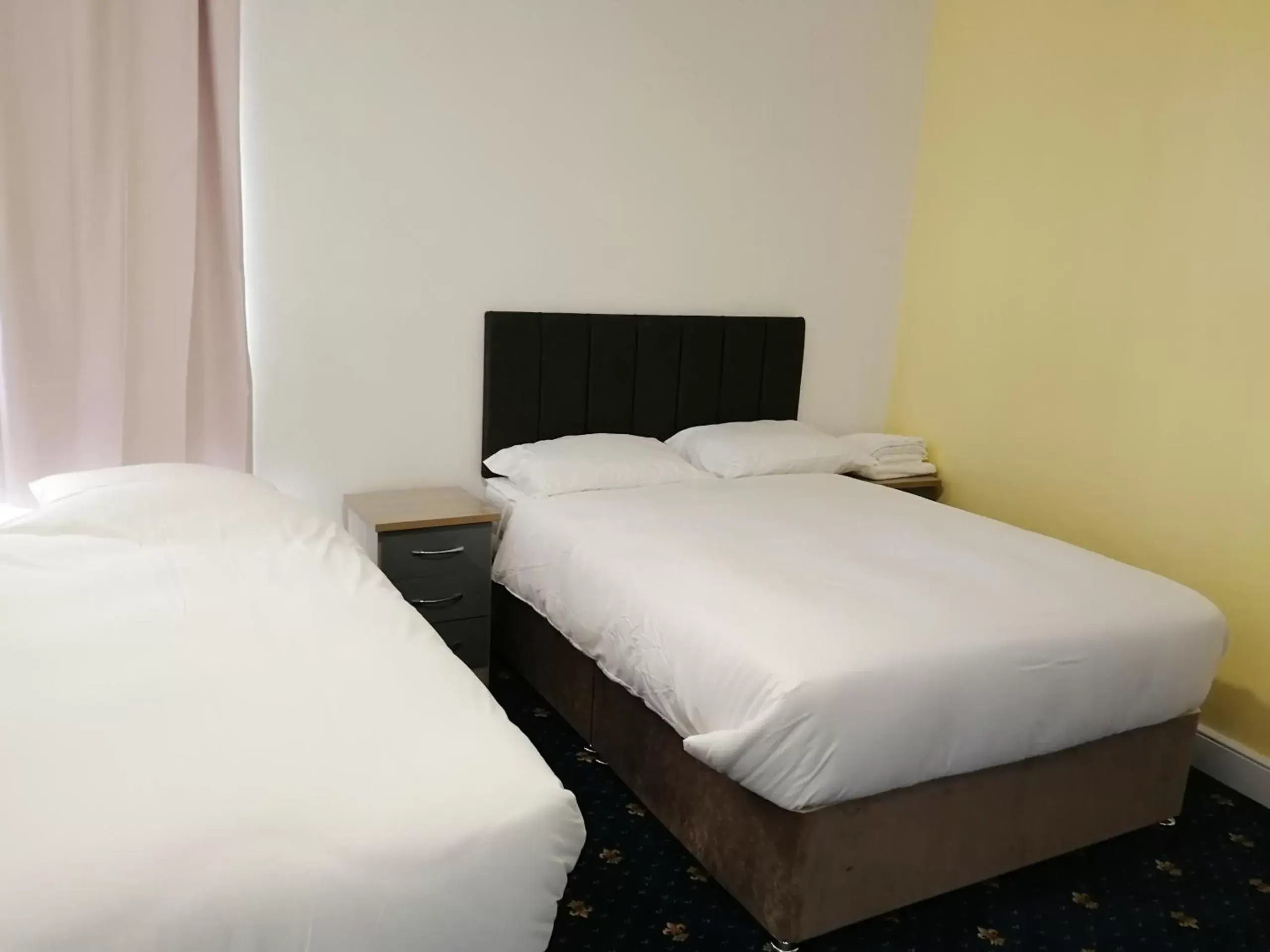 Standard Apartment in Maqs Bistro Standard Apartment in Maqs Bistro