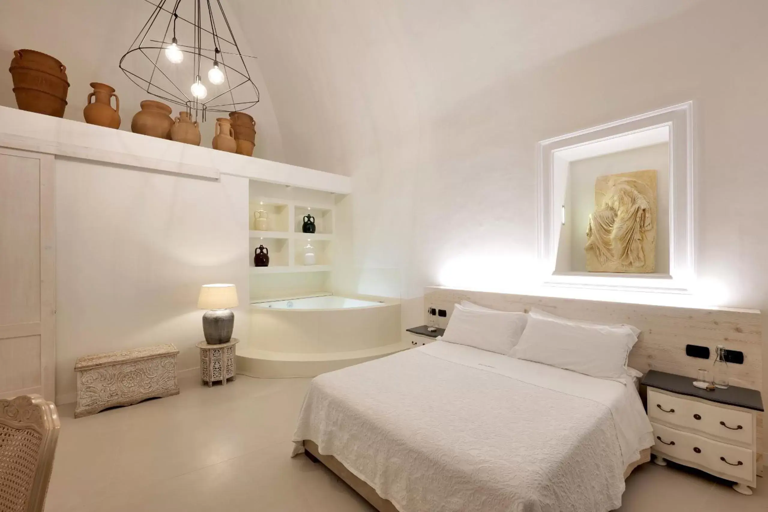 Suite with Balcony and Spa Bath - single occupancy in Dimora San Giuseppe Suite with Balcony and Spa Bath - single occupancy in Dimora San Giuseppe