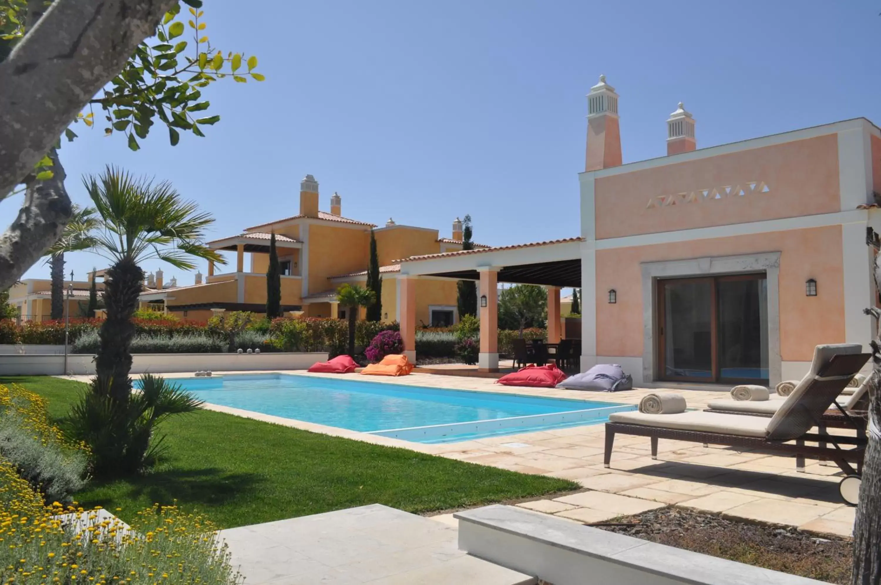 Four-Bedroom Villa with Private Pool in Cascade Wellness Resort Four-Bedroom Villa with Private Pool in Cascade Wellness Resort