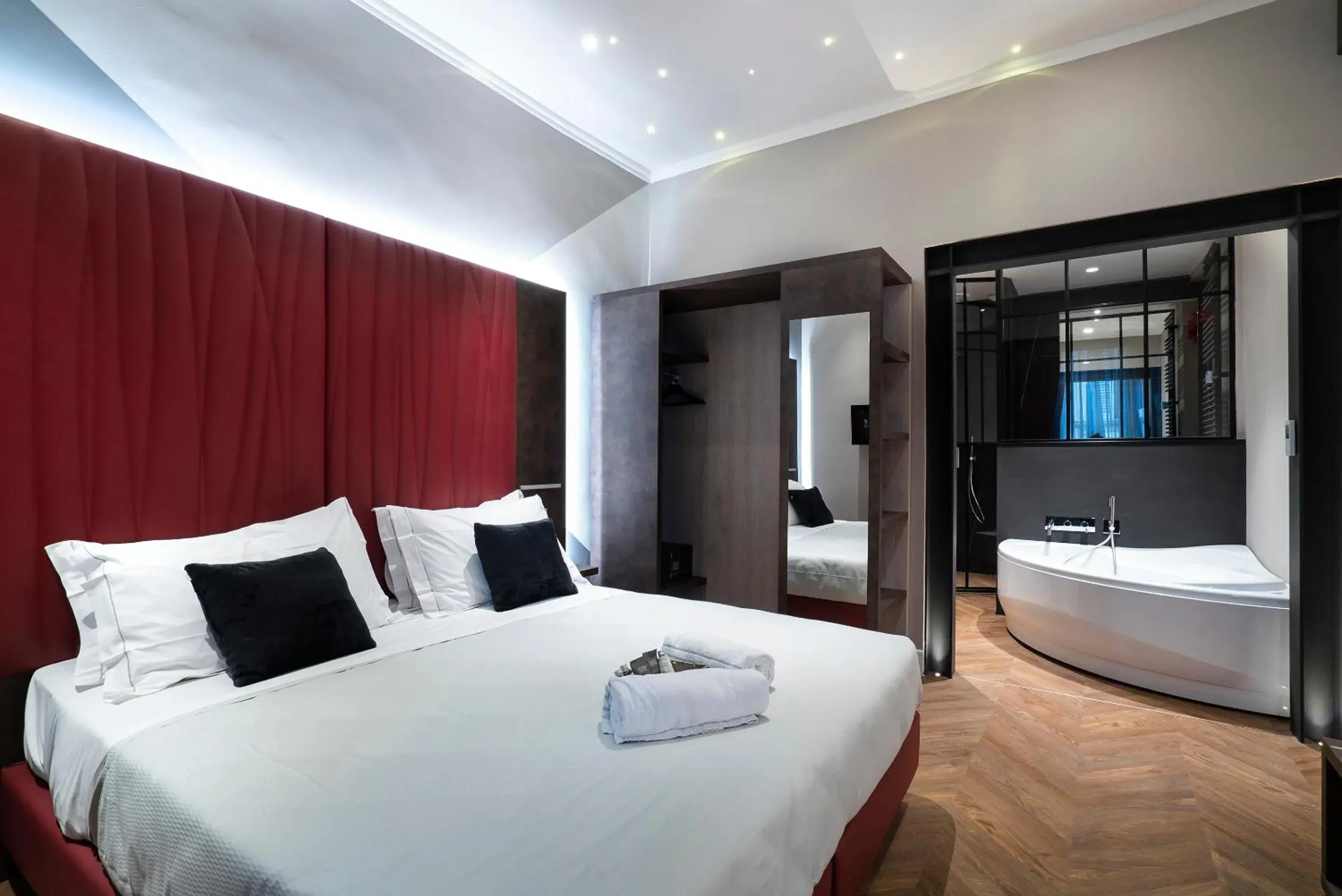 Suite with Spa Bath and Sauna in Artemide Guest House Suite with Spa Bath and Sauna in Artemide Guest House