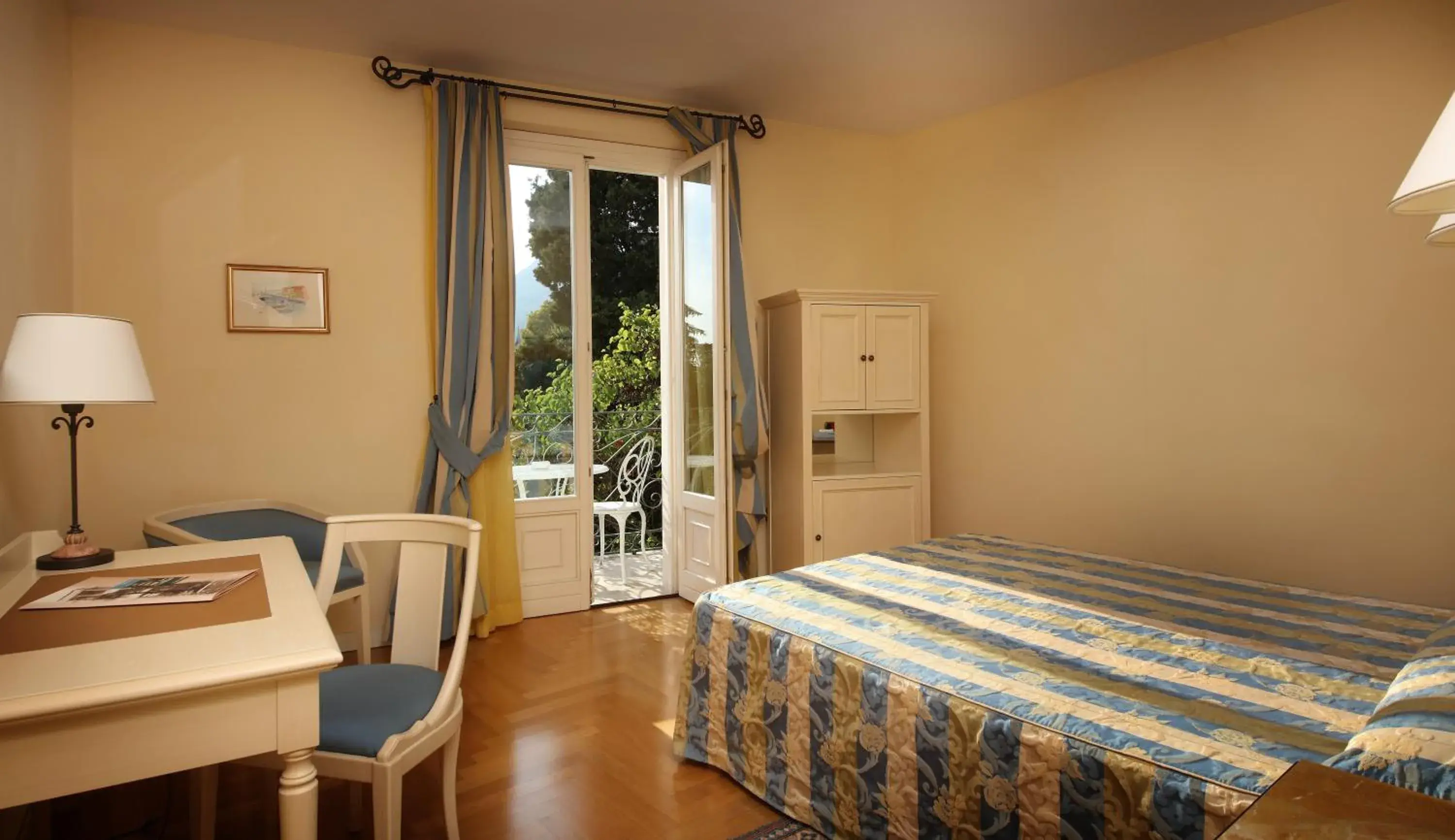 Classic Double or Twin Room - single occupancy in Villa Sofia Hotel Classic Double or Twin Room - single occupancy in Villa Sofia Hotel