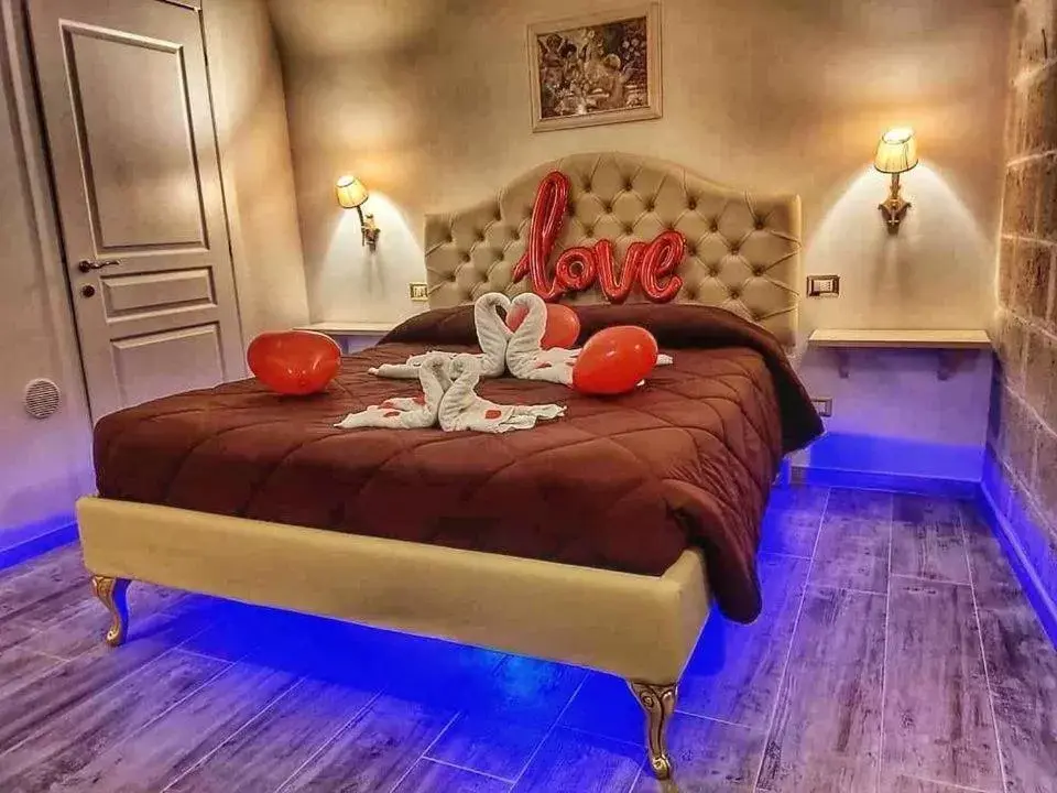 Deluxe Suite with Spa Bath in B&B Duca Orsini Deluxe Suite with Spa Bath in B&B Duca Orsini