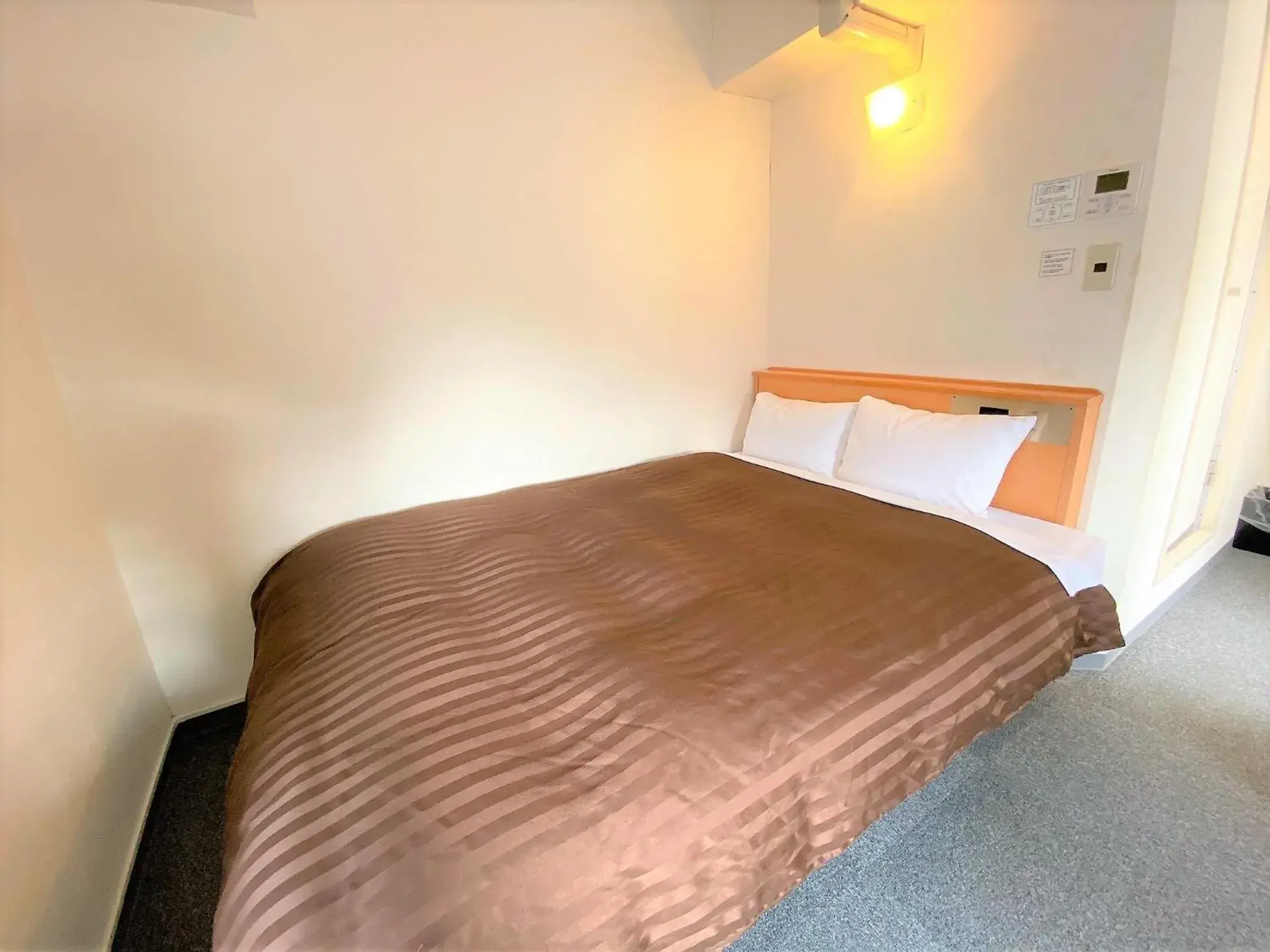 Corner Double Room in Sakura Hotel Hatagaya Corner Double Room in Sakura Hotel Hatagaya