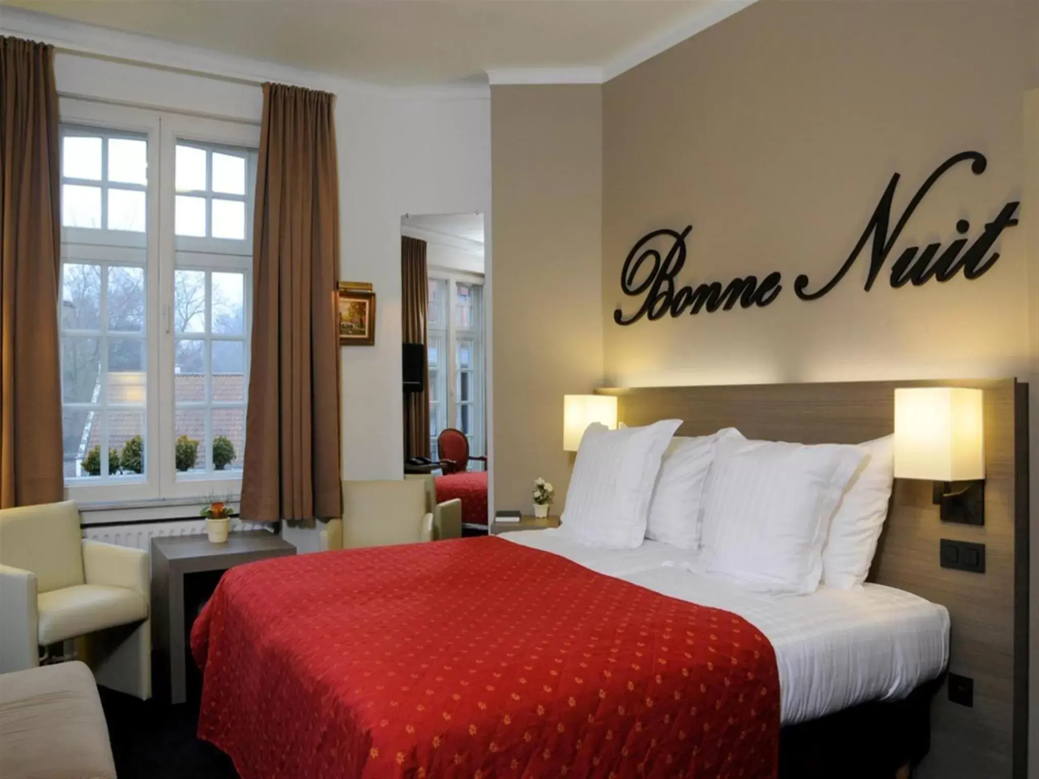 Family Room in Hotel Albert I Family Room in Hotel Albert I