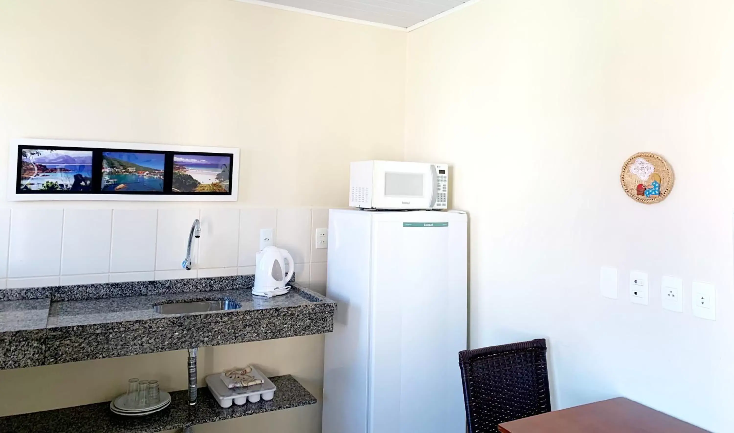 Superior Triple Room in Pousada Mar Do Leste Superior Triple Room in Pousada Mar Do Leste