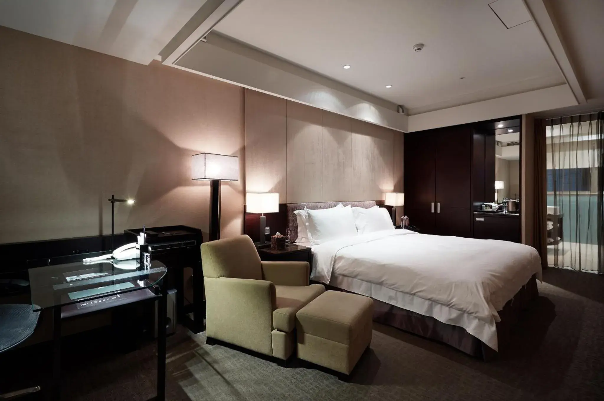 Small Double Room in The Tango Hotel Taipei XinYi Small Double Room in The Tango Hotel Taipei XinYi