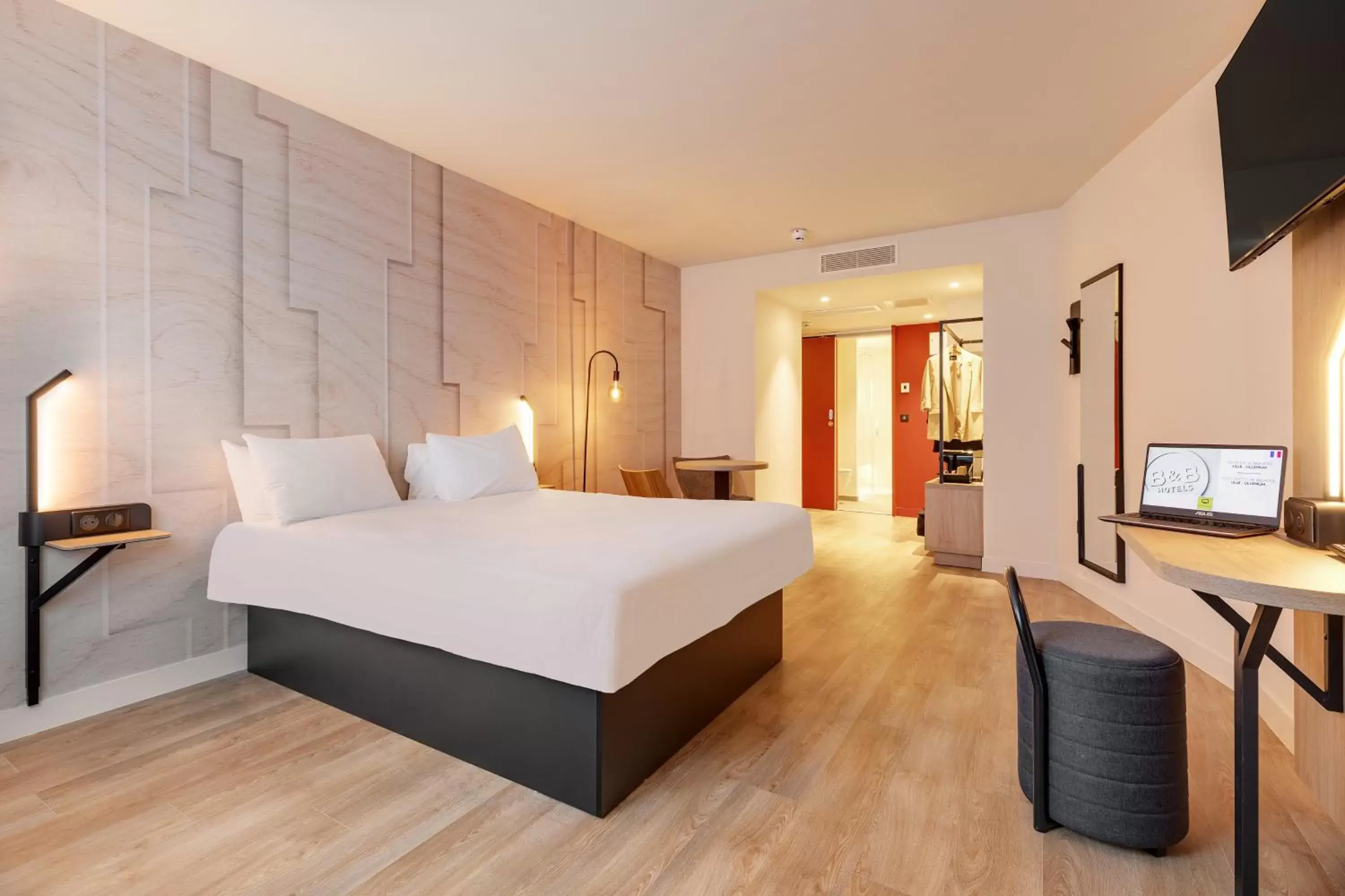 Superior Double Room in B&B HOTEL Lille Lillenium Eurasanté Superior Double Room in B&B HOTEL Lille Lillenium Eurasanté