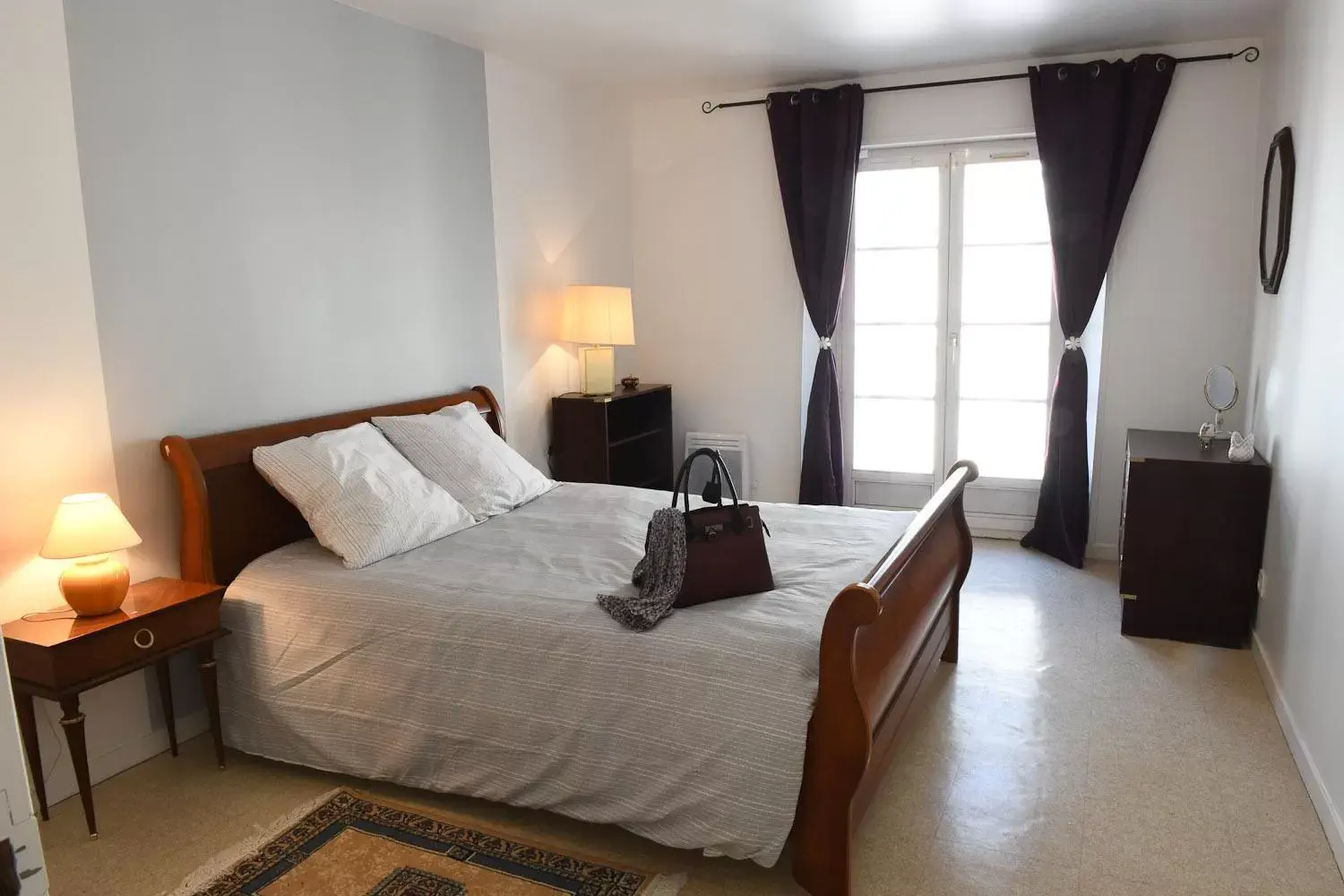 Bedroom, Bed in Appartement 1 chambre, 2éme étage - DIEPPE Bedroom, Bed in Appartement 1 chambre, 2éme étage - DIEPPE