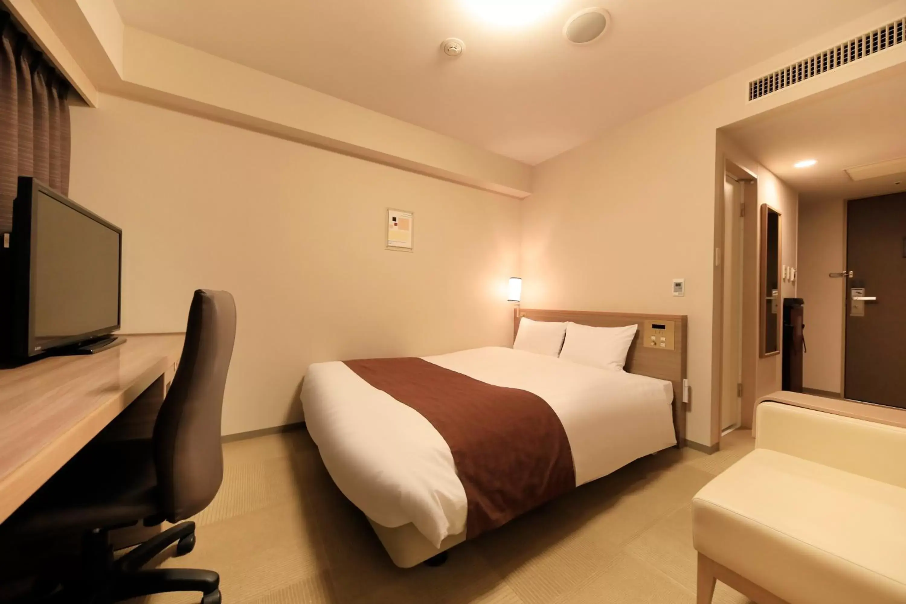 Double Room - single occupancy - Smoking in Daiwa Roynet Hotel Hachinohe Double Room - single occupancy - Smoking in Daiwa Roynet Hotel Hachinohe