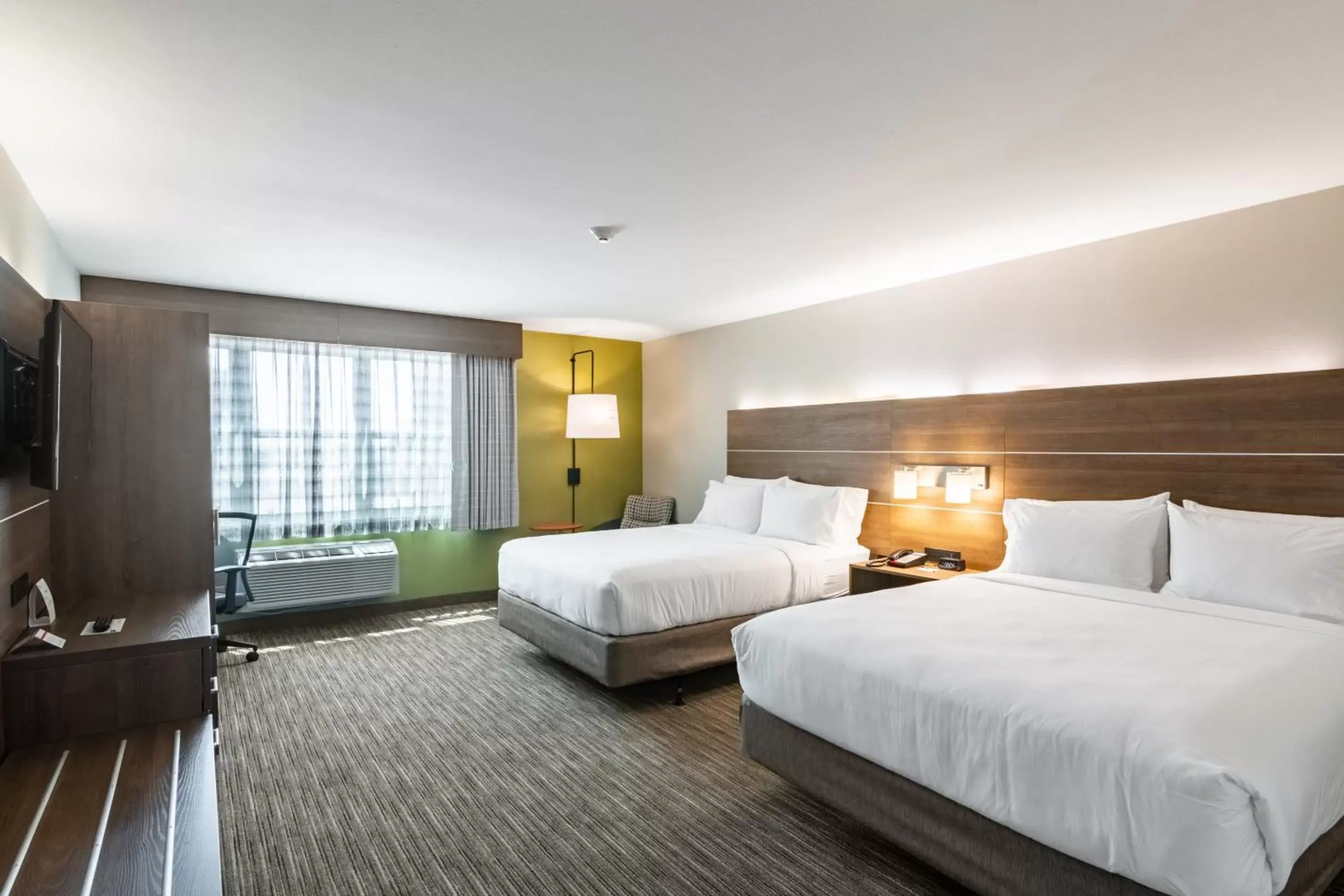 Standard Room in Holiday Inn Express & Suites Camarillo by IHG Standard Room in Holiday Inn Express & Suites Camarillo by IHG