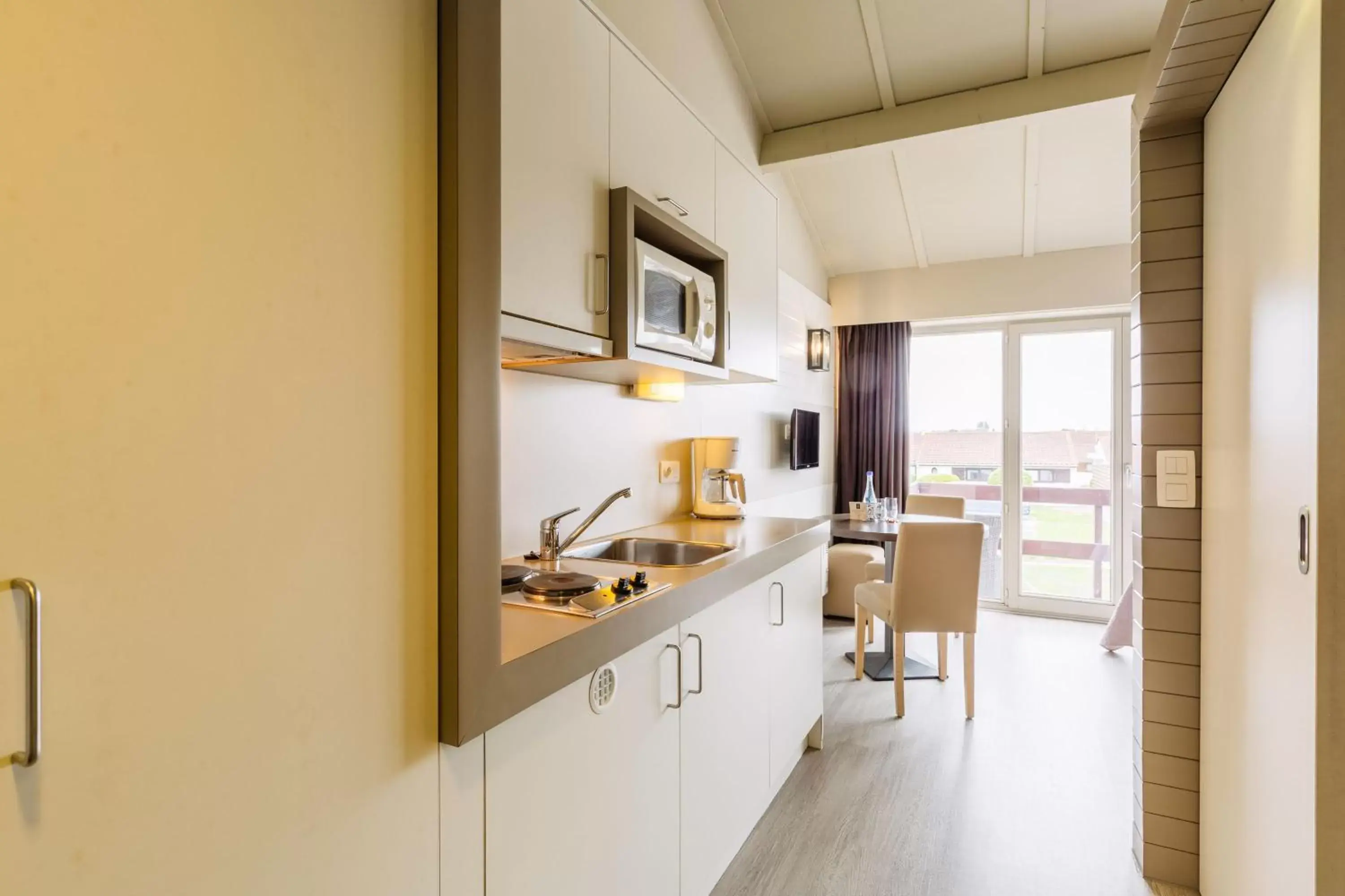 Studio with Kitchenette - Disability Access in C-Hotels Zeegalm Studio with Kitchenette - Disability Access in C-Hotels Zeegalm