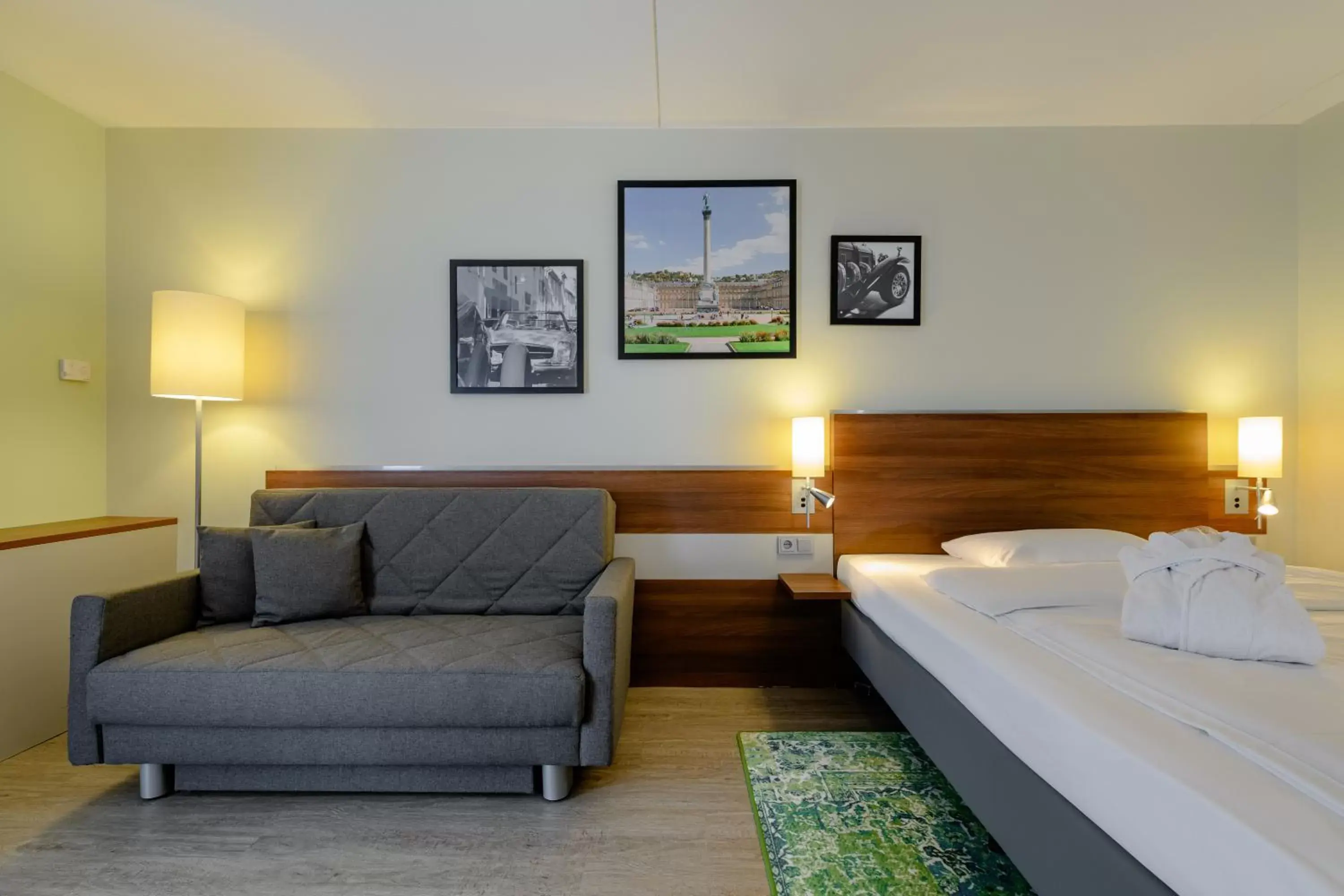 Privilege King Room with Sofa Bed in Mercure Stuttgart Sindelfingen an der Messe Privilege King Room with Sofa Bed in Mercure Stuttgart Sindelfingen an der Messe