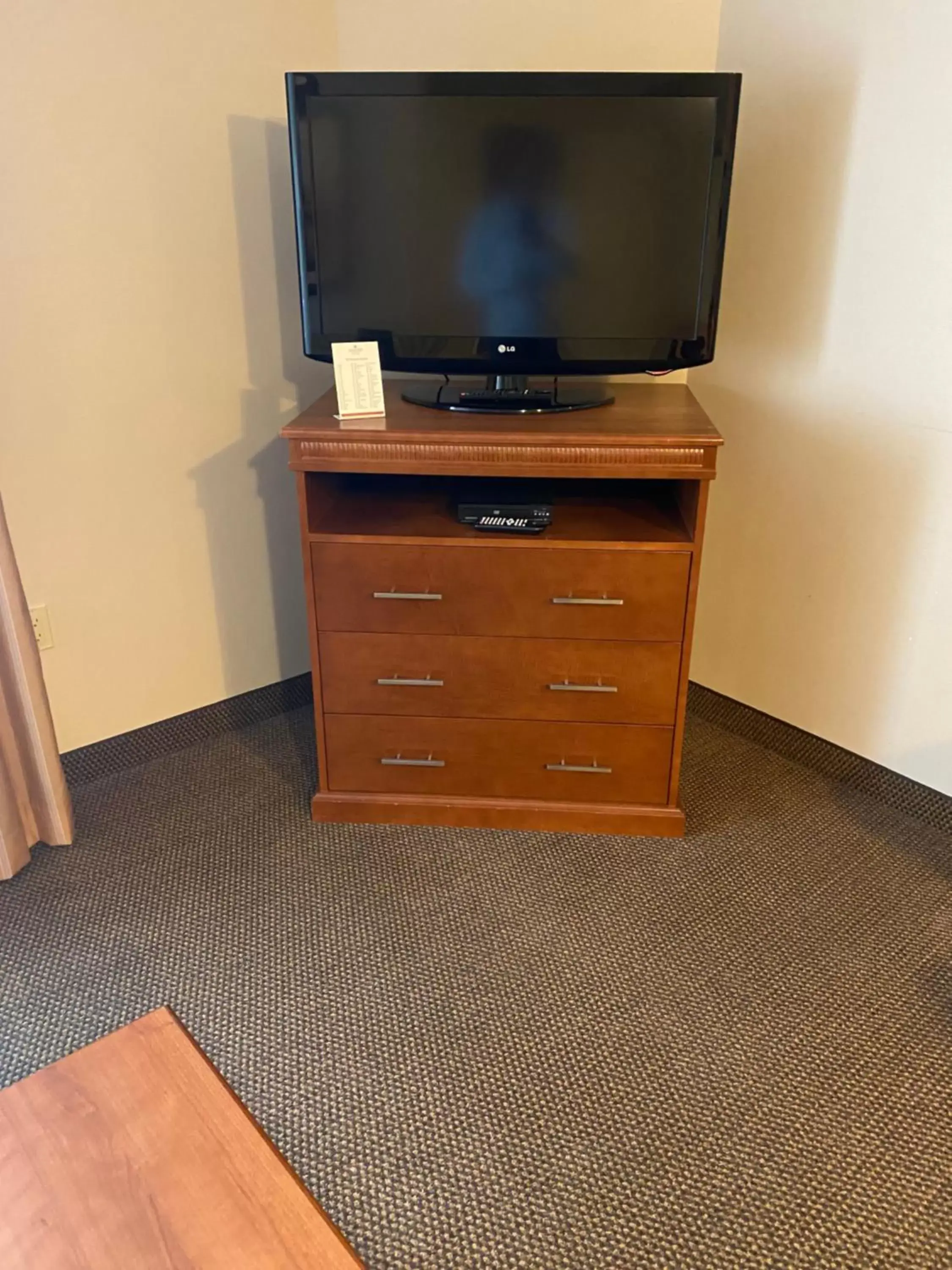Queen Studio Suite in Candlewood Williamsport by IHG Queen Studio Suite in Candlewood Williamsport by IHG