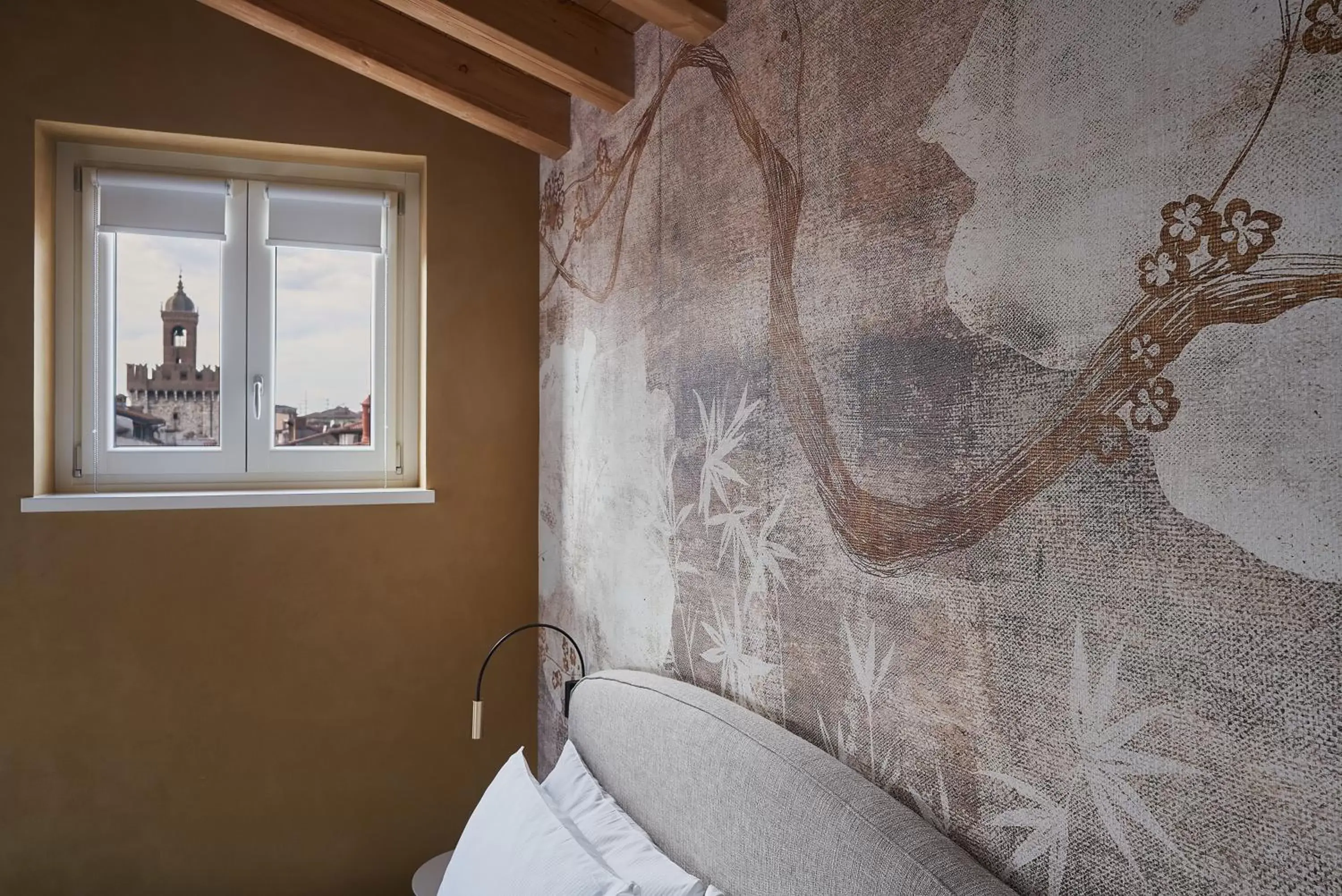 Superior Double Room - single occupancy in Locanda delle Mercanzie Superior Double Room - single occupancy in Locanda delle Mercanzie