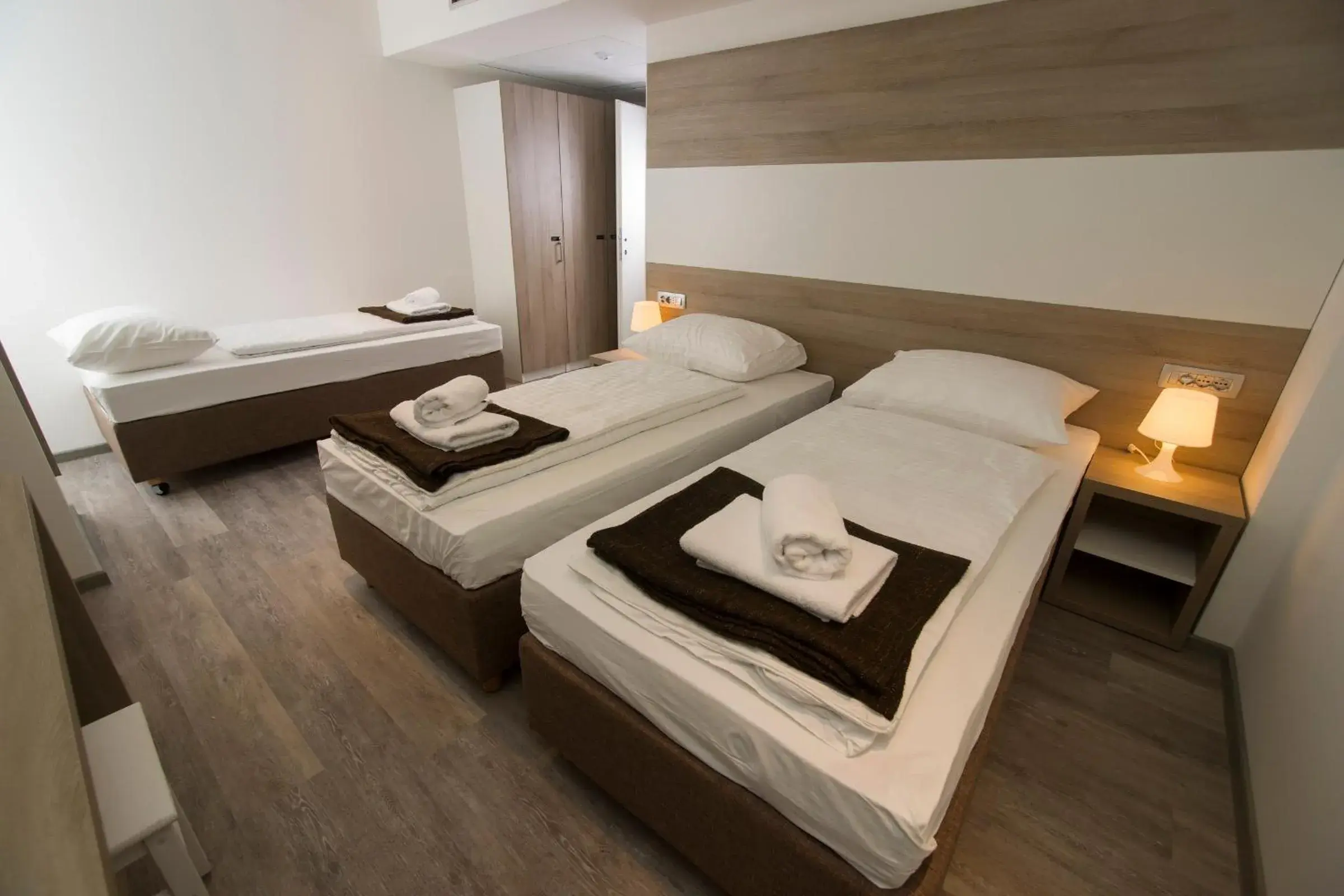 Classic Triple Room - single occupancy in Hostel Sol Classic Triple Room - single occupancy in Hostel Sol