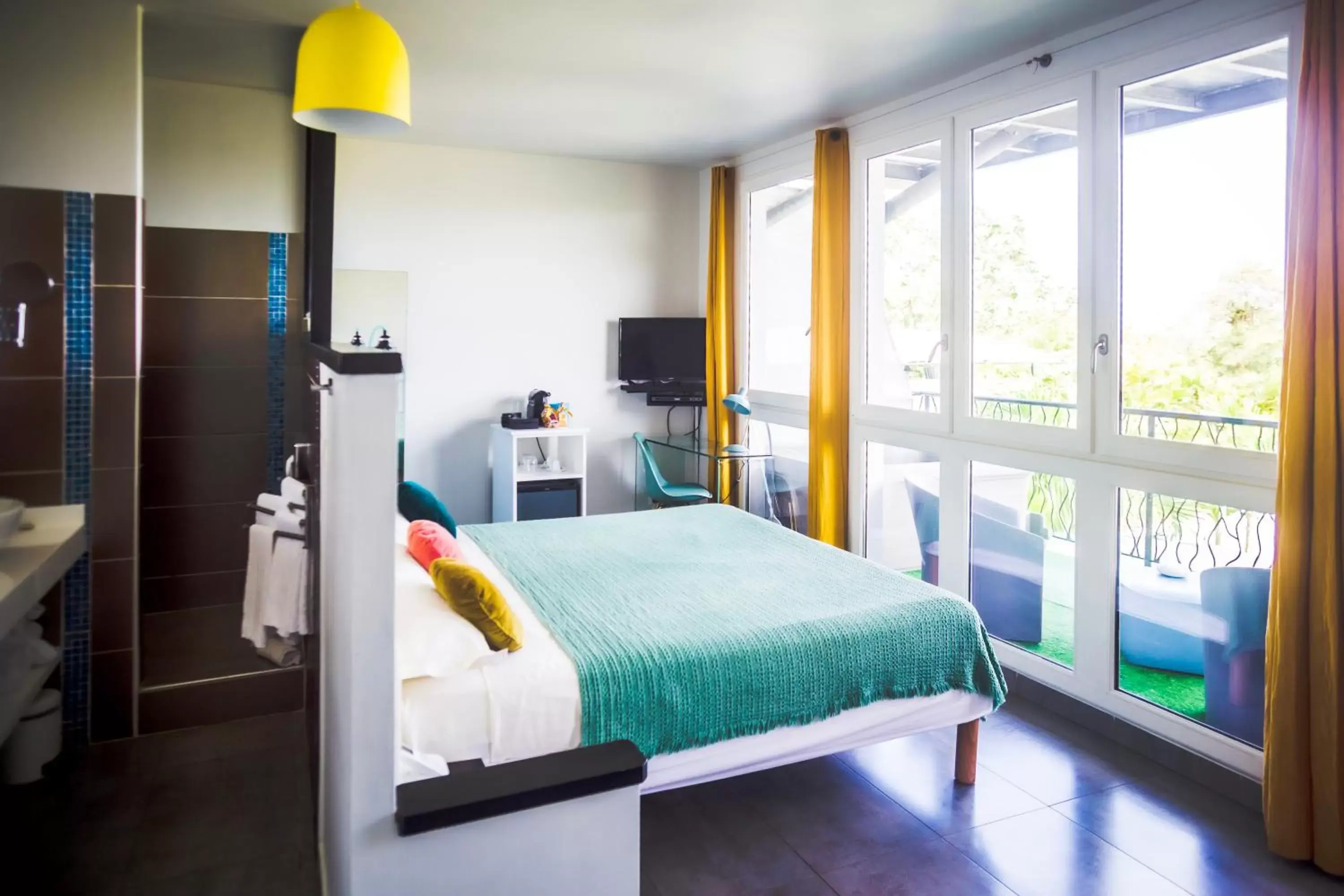 Suite with Jacuzzi and Sea view in La Suite Villa Suite with Jacuzzi and Sea view in La Suite Villa