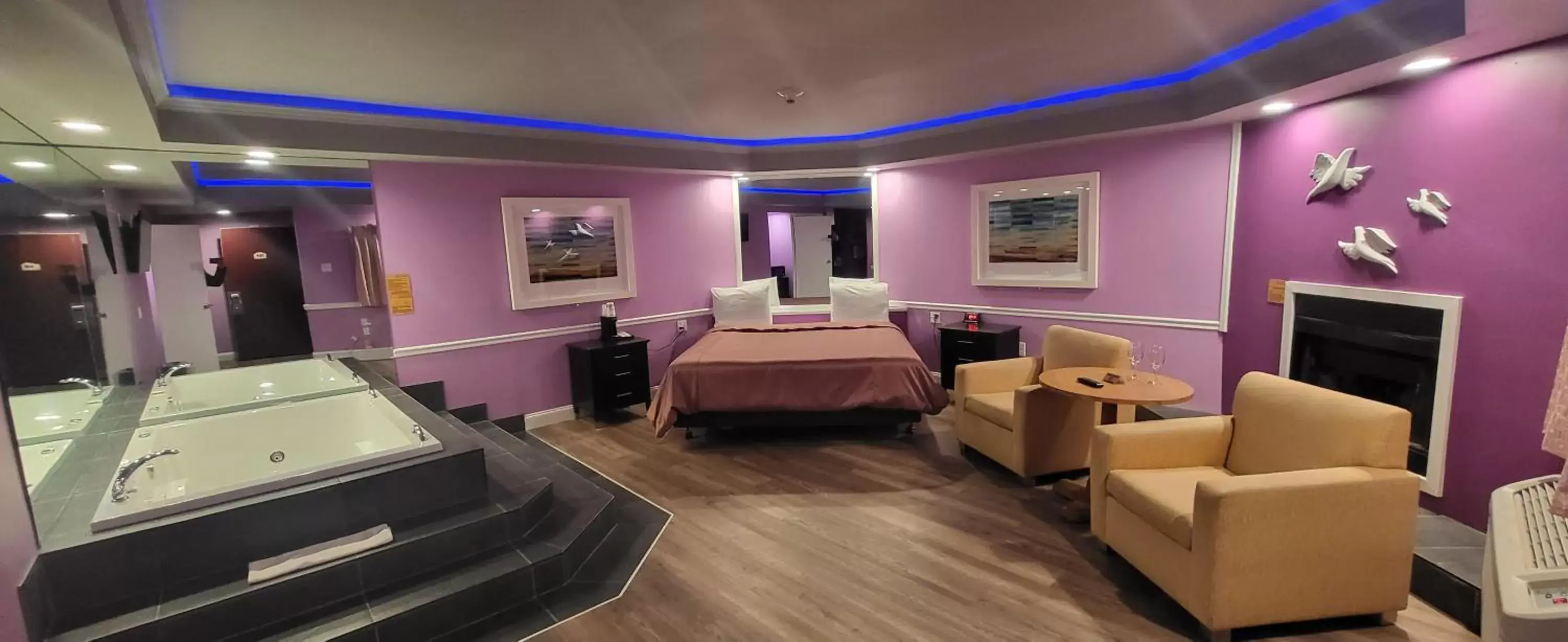 Villa in Inn of the Dove - Romantic Luxury Suites with Jacuzzi & Seasonal Fireplace at Harrisburg-Hershey-Philadelphia, PA Villa in Inn of the Dove - Romantic Luxury Suites with Jacuzzi & Seasonal Fireplace at Harrisburg-Hershey-Philadelphia, PA