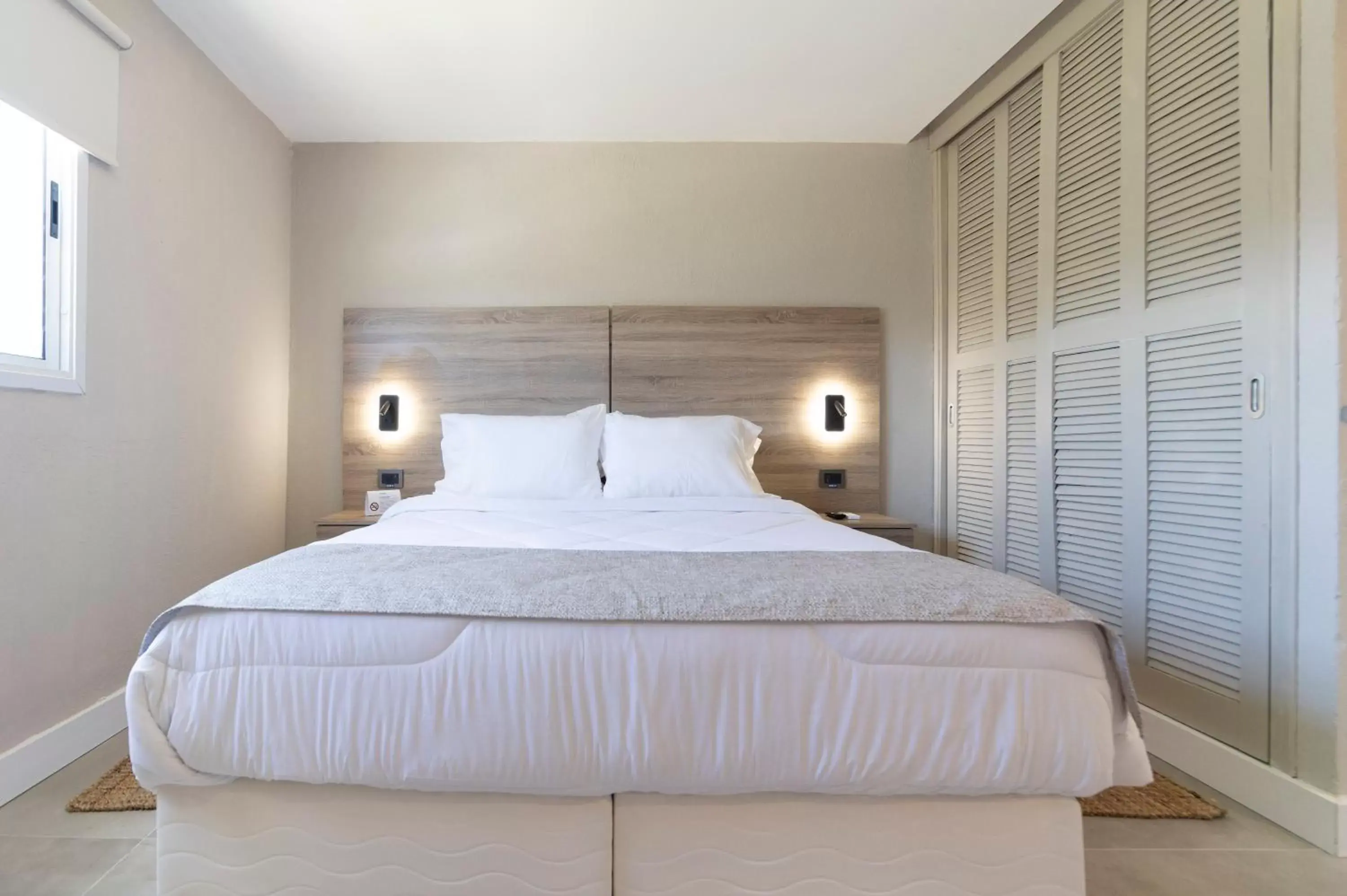 Standard Queen Room in Nobile Hotel Montoya Standard Queen Room in Nobile Hotel Montoya