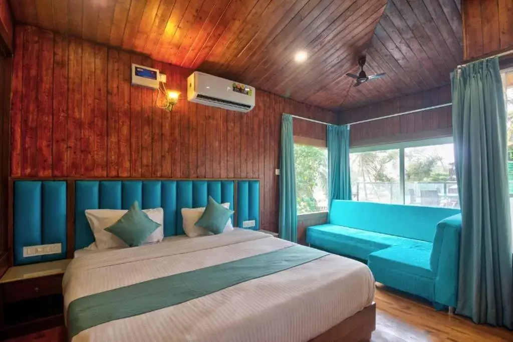 Superior King Suite in Oceano Beach Resort Superior King Suite in Oceano Beach Resort