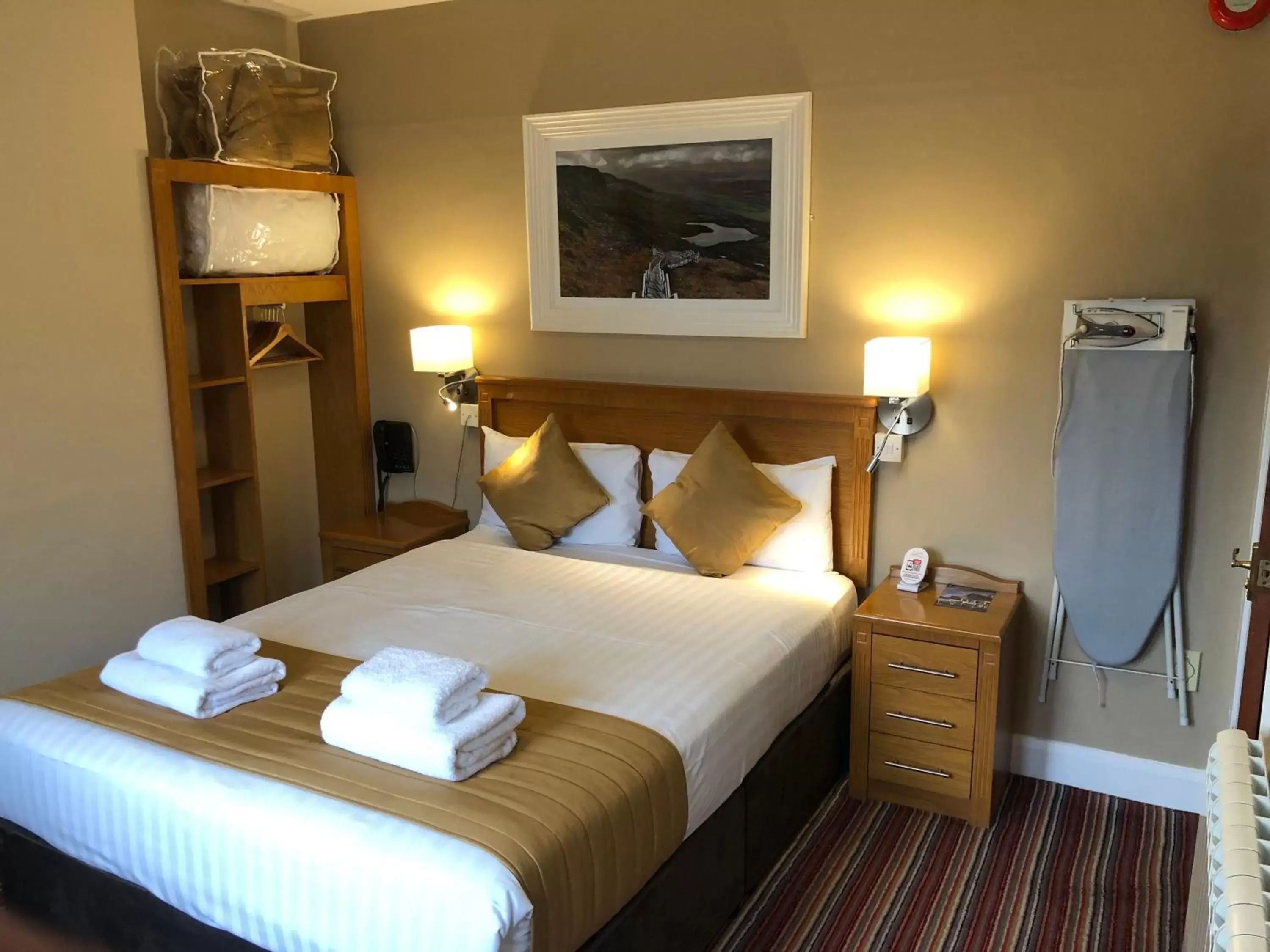 Standard Double Room with Mini Kitchen in Belmore Court & Motel Standard Double Room with Mini Kitchen in Belmore Court & Motel