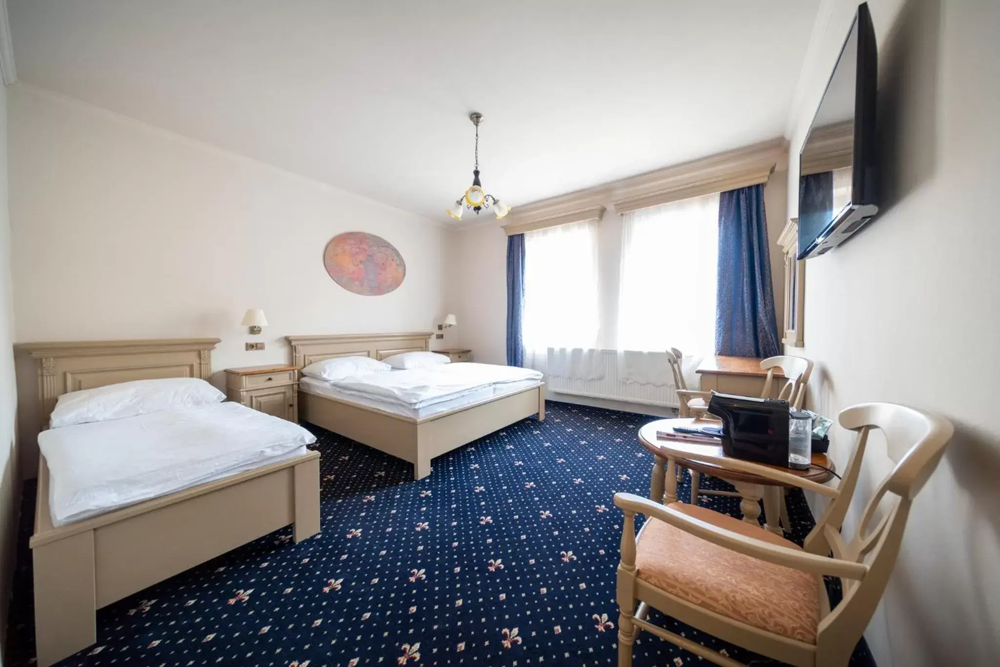 Triple Room in Hotel U Kata Triple Room in Hotel U Kata