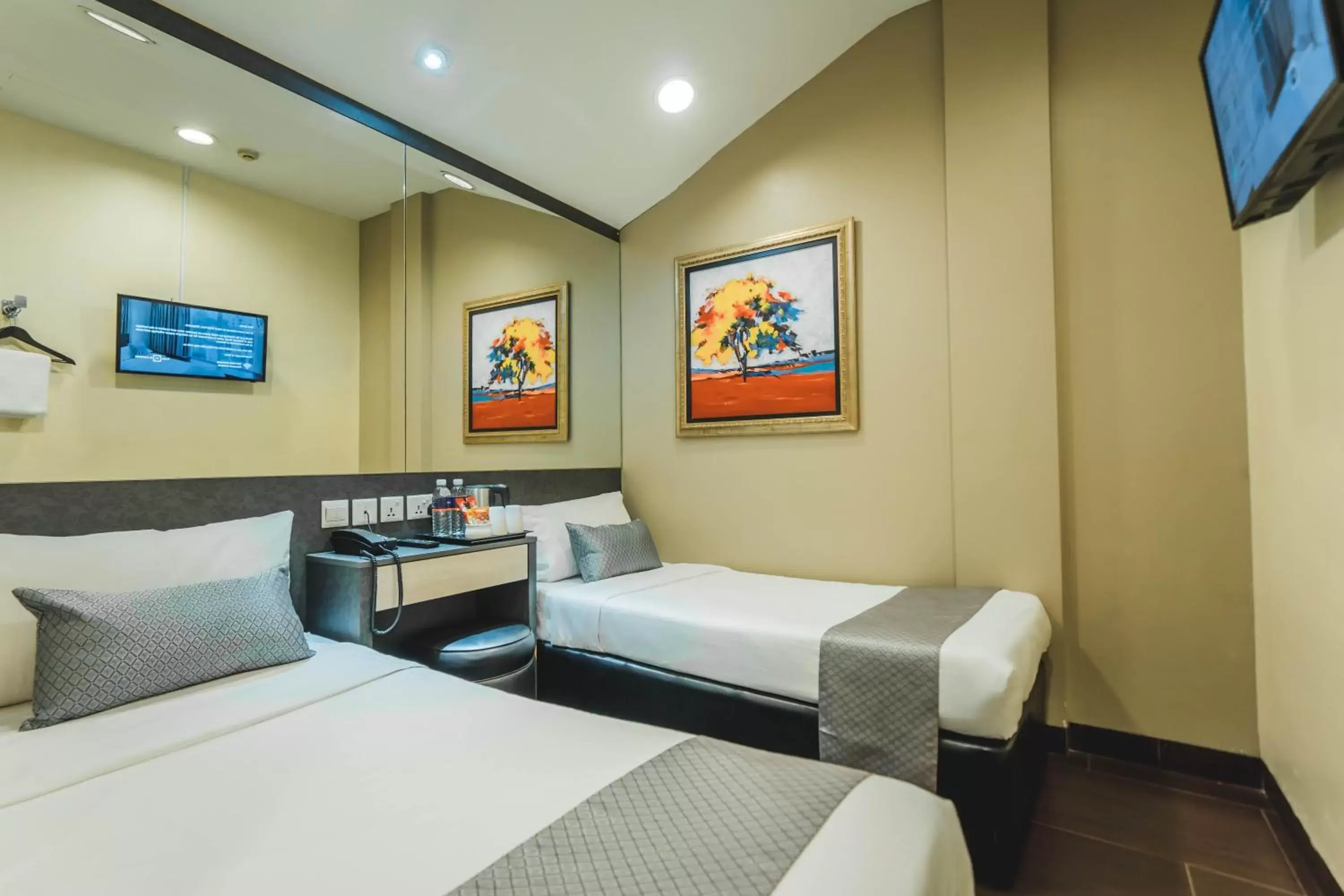 Standard Twin Room ( No Windows ) in Value Hotel Nice Standard Twin Room ( No Windows ) in Value Hotel Nice