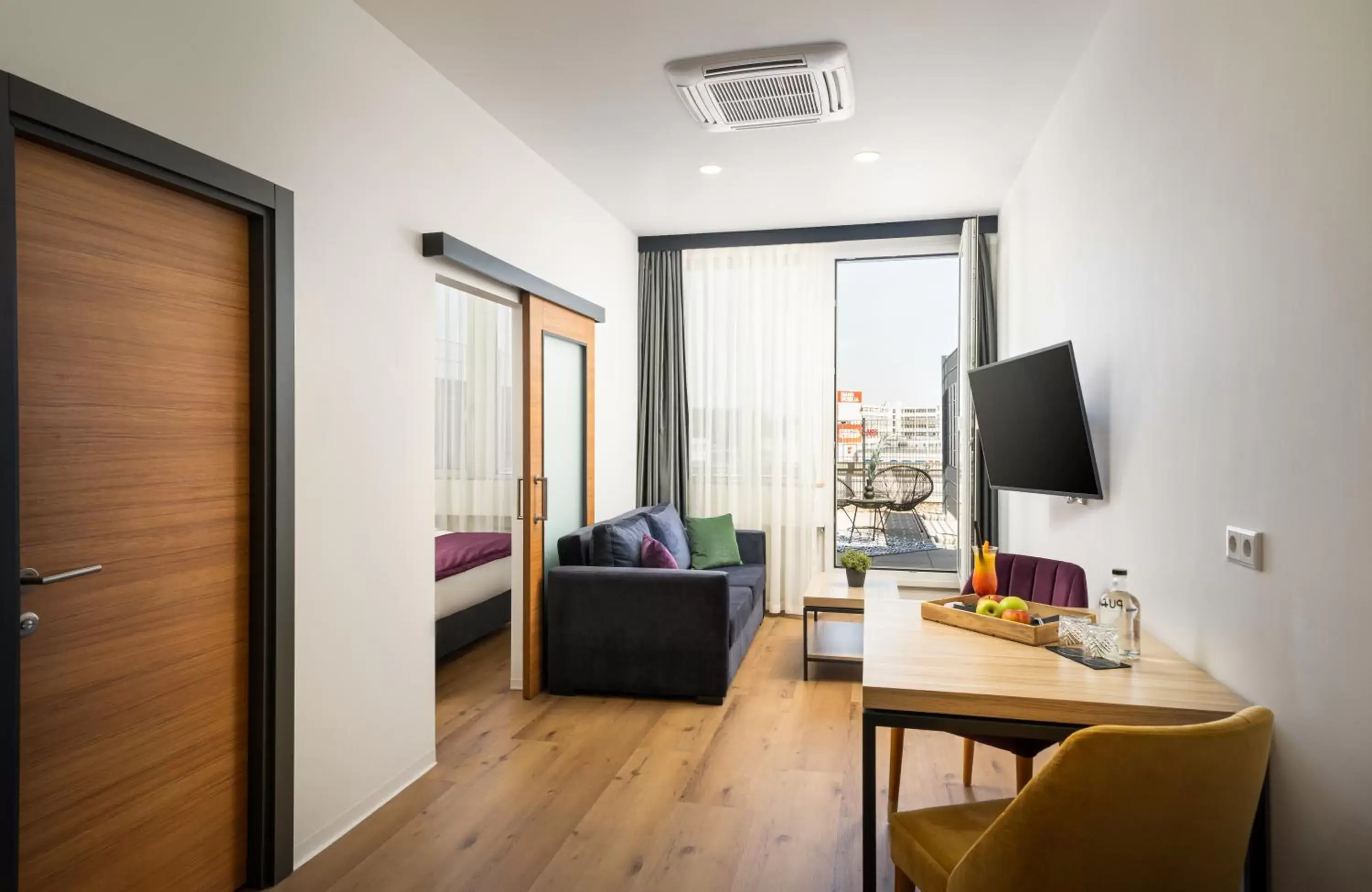 Deluxe Double Room Rooftop in DIWOTEL by Trip Inn Frankfurt Airport Dreieich Deluxe Double Room Rooftop in DIWOTEL by Trip Inn Frankfurt Airport Dreieich