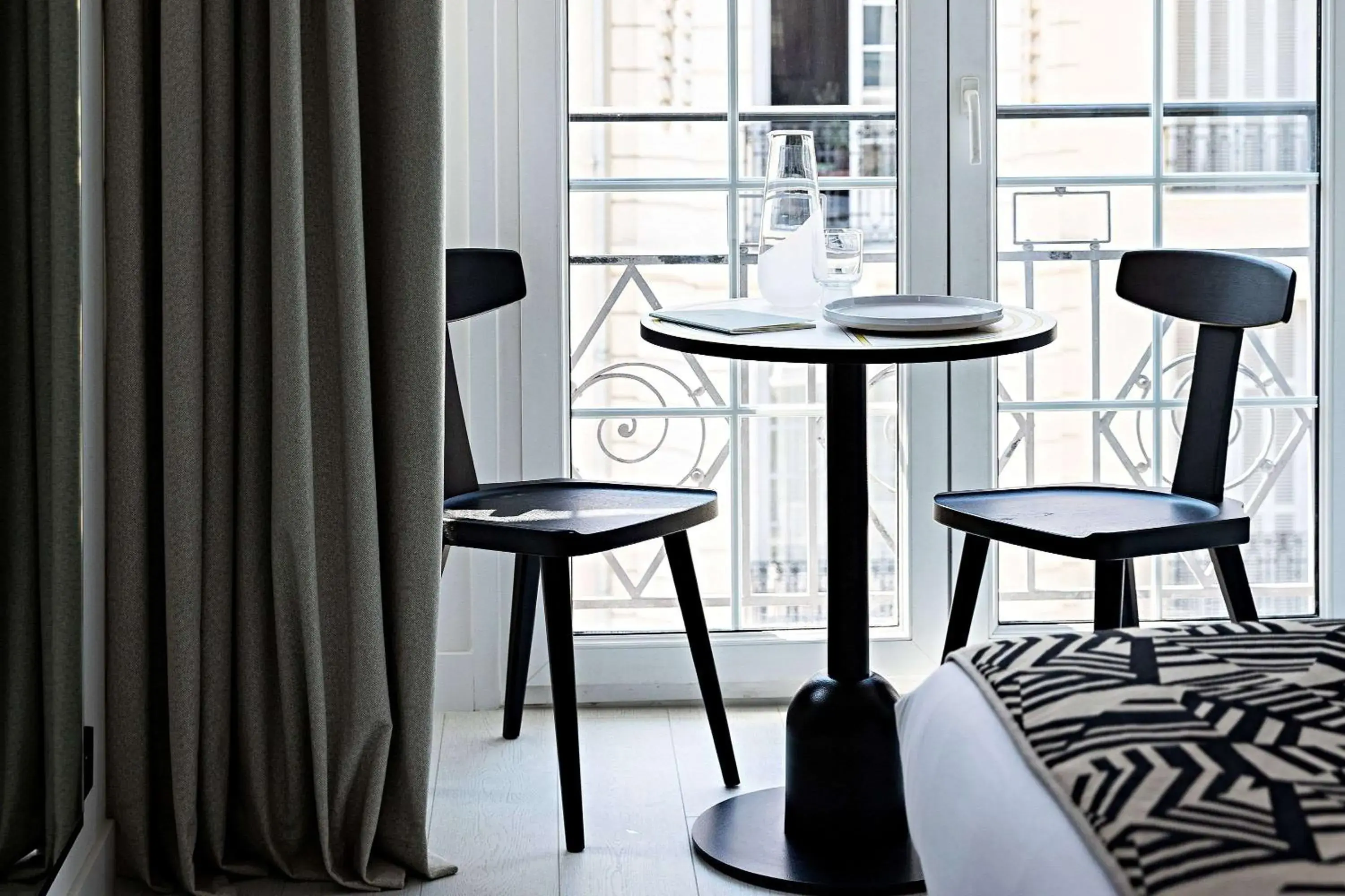 Executive King Room - Non-Smoking in Le Riviera Collection, Signature Collection by Best Western Executive King Room - Non-Smoking in Le Riviera Collection, Signature Collection by Best Western