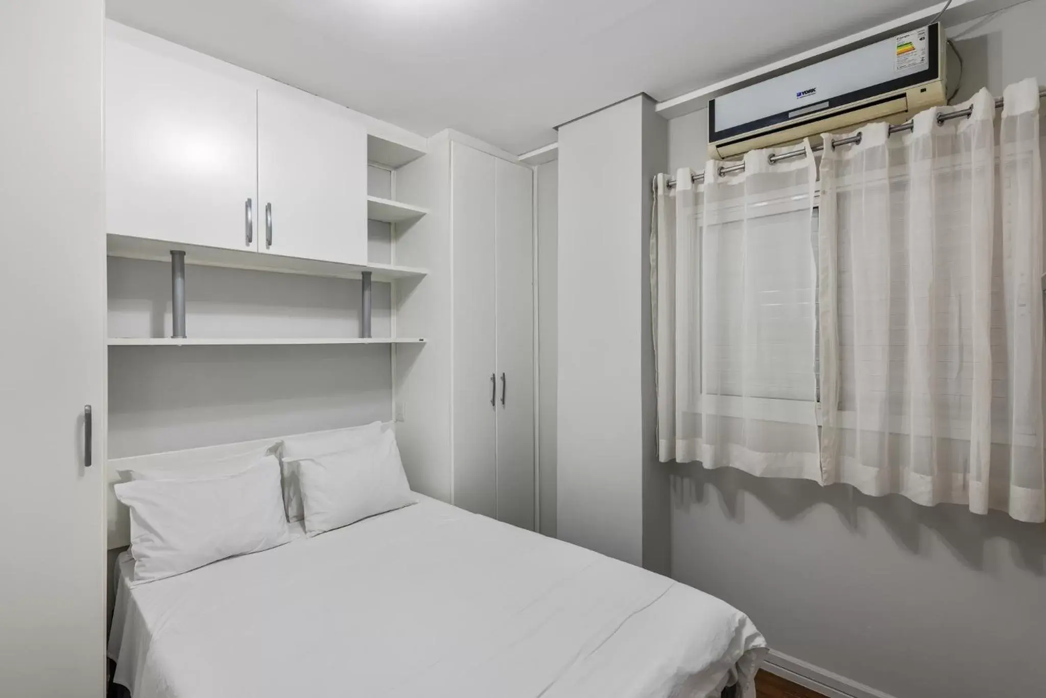 Triple Room in Higienópolis The Standard Residence Triple Room in Higienópolis The Standard Residence